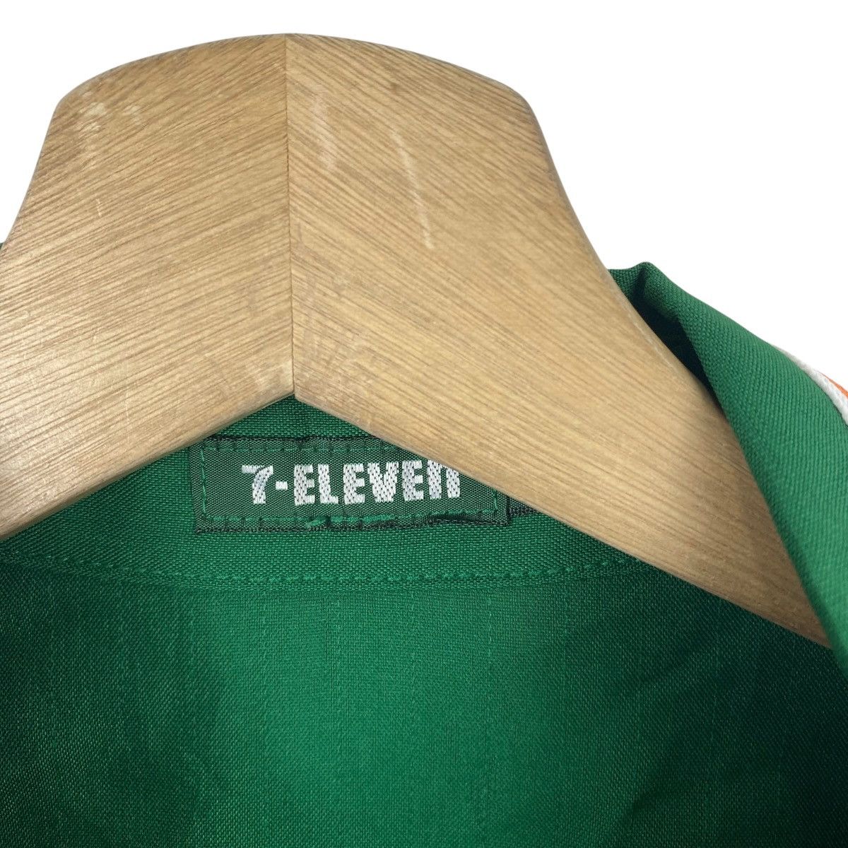 Vintage Vintage 7-ELEVEN Employee Work Jacket Zip Up Uniform Size US L / EU 52-54 / 3 - 9 Thumbnail