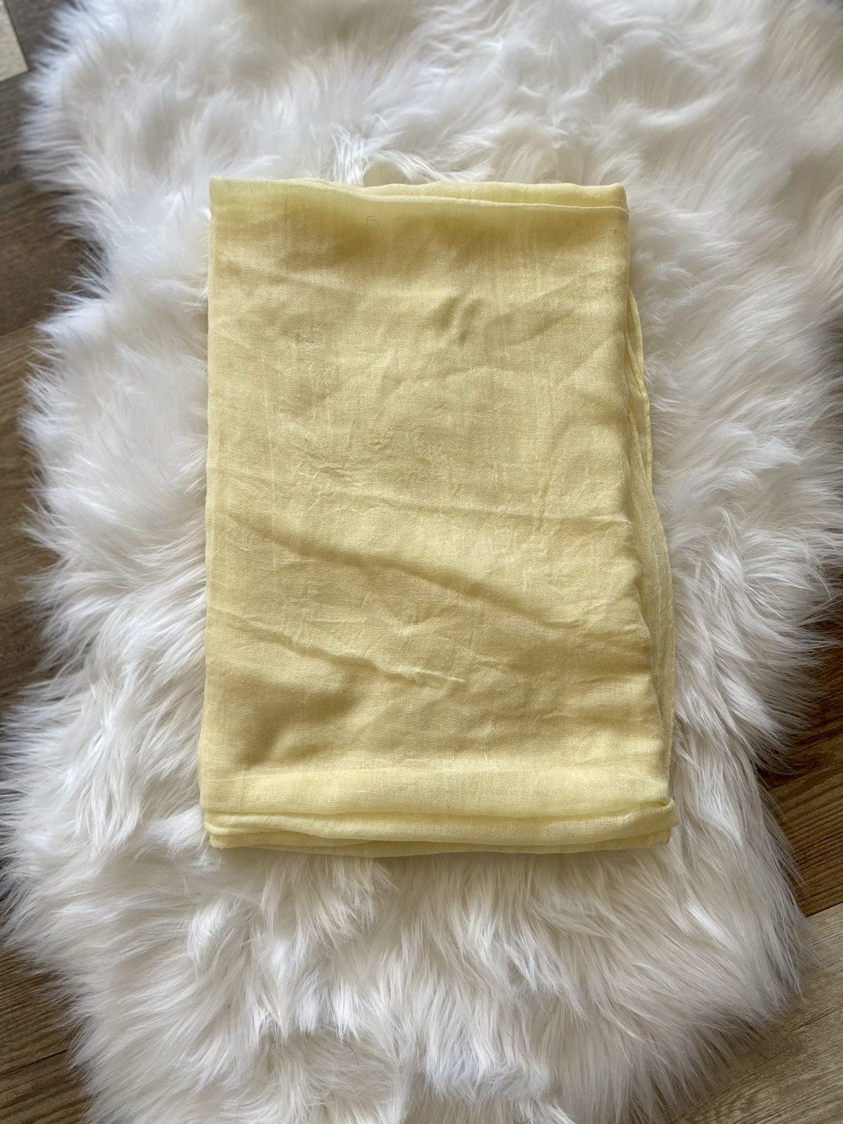 Vintage VINTAGE SOLID YELLOW COTTON PULLOVER SCARF Size ONE SIZE - 2 Thumbnail
