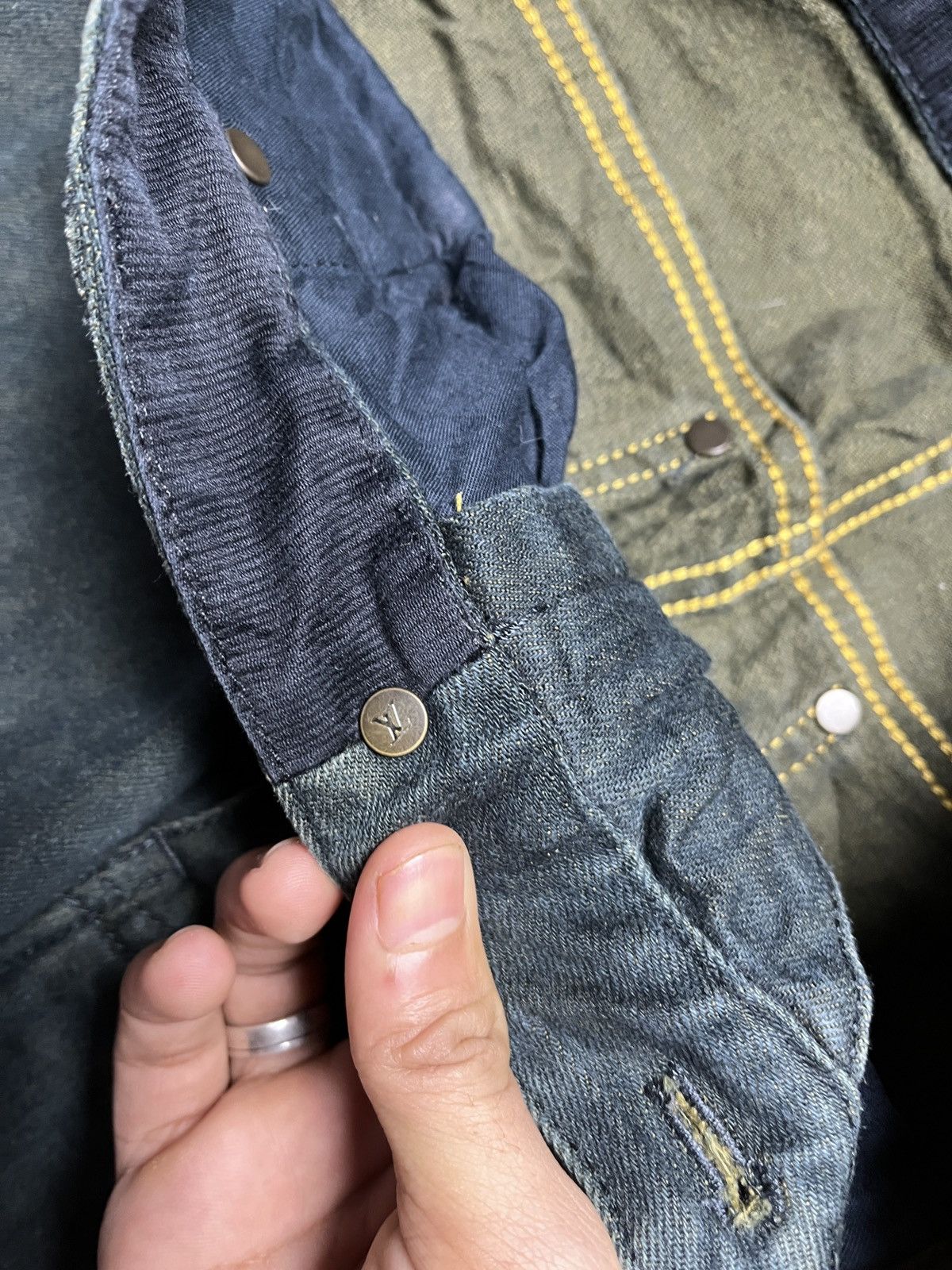 Louis Vuitton Vintage Louis Vuitton faded denim jeans Size US 29 - 11 Thumbnail