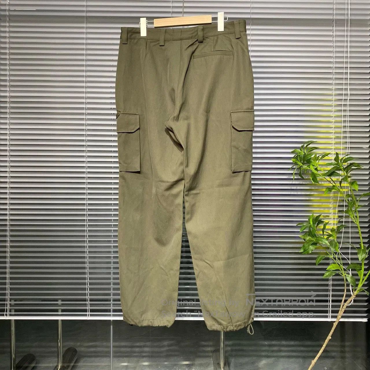 Louis Vuitton LV Logo Cargo Pants with Pockets. Size US 34 / EU 50 - 2 Thumbnail