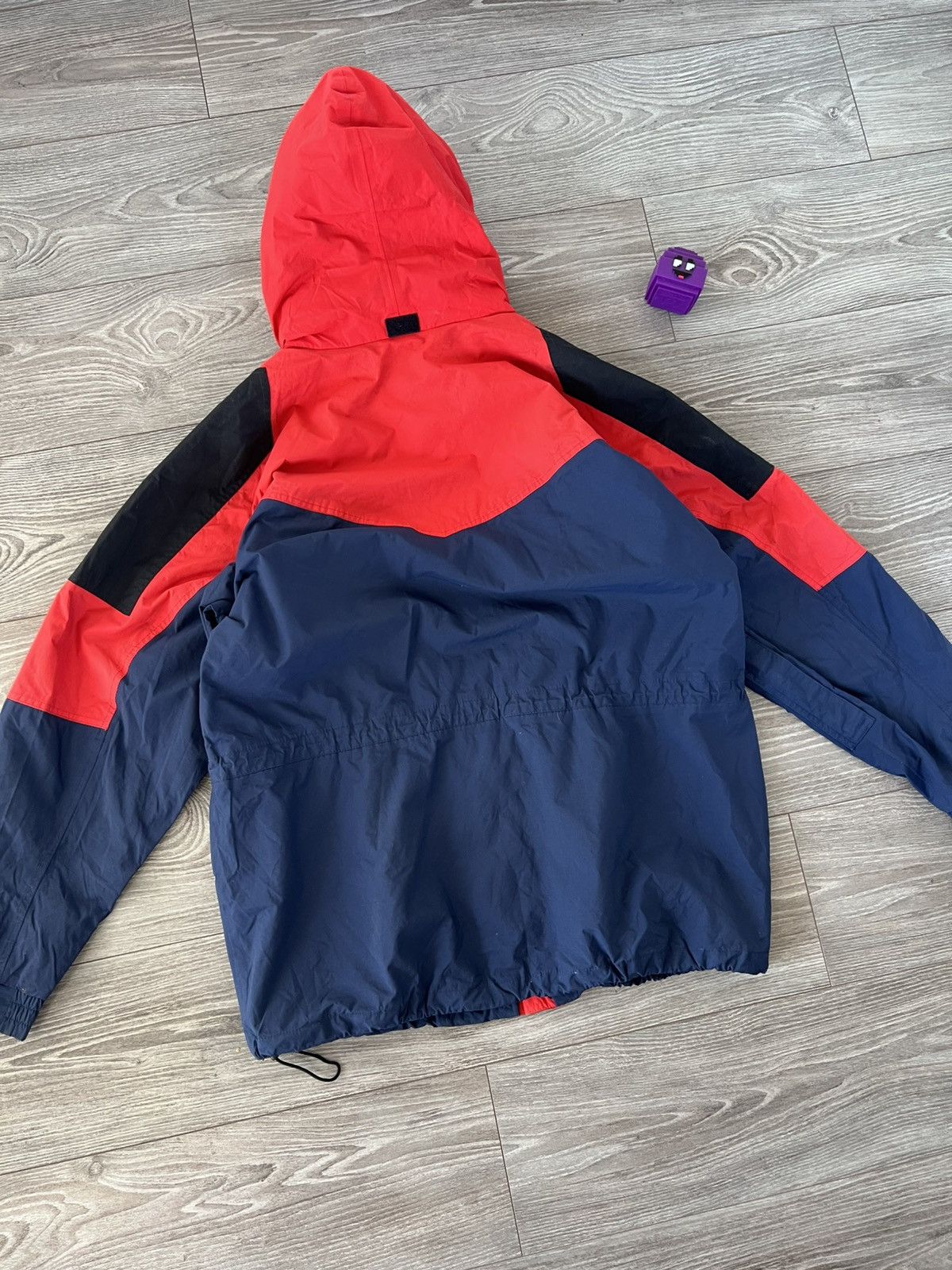Helly Hansen VINTAGE‼️ Helly Hansen Rare 90s Waterproof Gorpcore Jacket Size US L / EU 52-54 / 3 - 22 Thumbnail