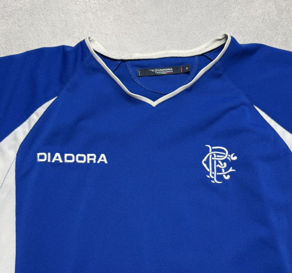 Diadora Glasgow Rangers 2003 2004 Training Shirt Jersey Diadora Size US S / EU 44-46 / 1 - 7 Thumbnail