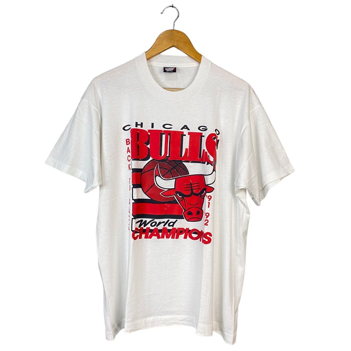 Image of Chicago Bulls x NBA Vintage Chicago Bull 91-92 World Champion Tee in White, Men's (Size XL)