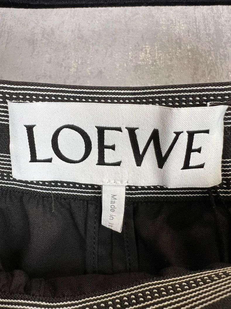 Loewe LOEWE sizeXL Legs with LOGO pants Size 25" / US 0 / IT 36 - 3 Thumbnail