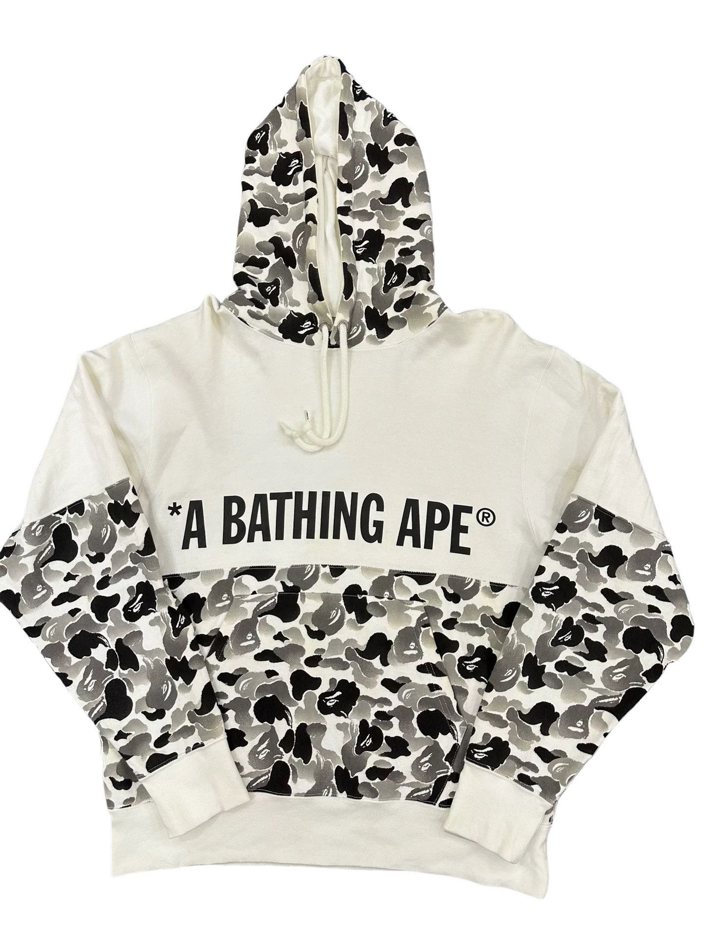 Bape Bape Camo Logo Hoodie Size M Size US M / EU 48-50 / 2 - 1 Thumbnail