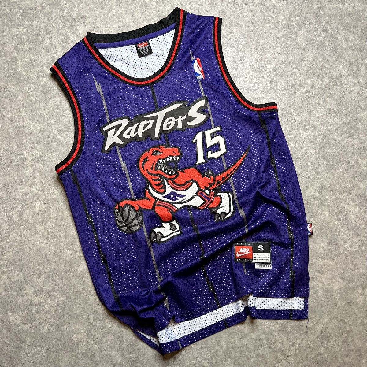 Vintage Nike Toronto Raptors Vince Carter jersey