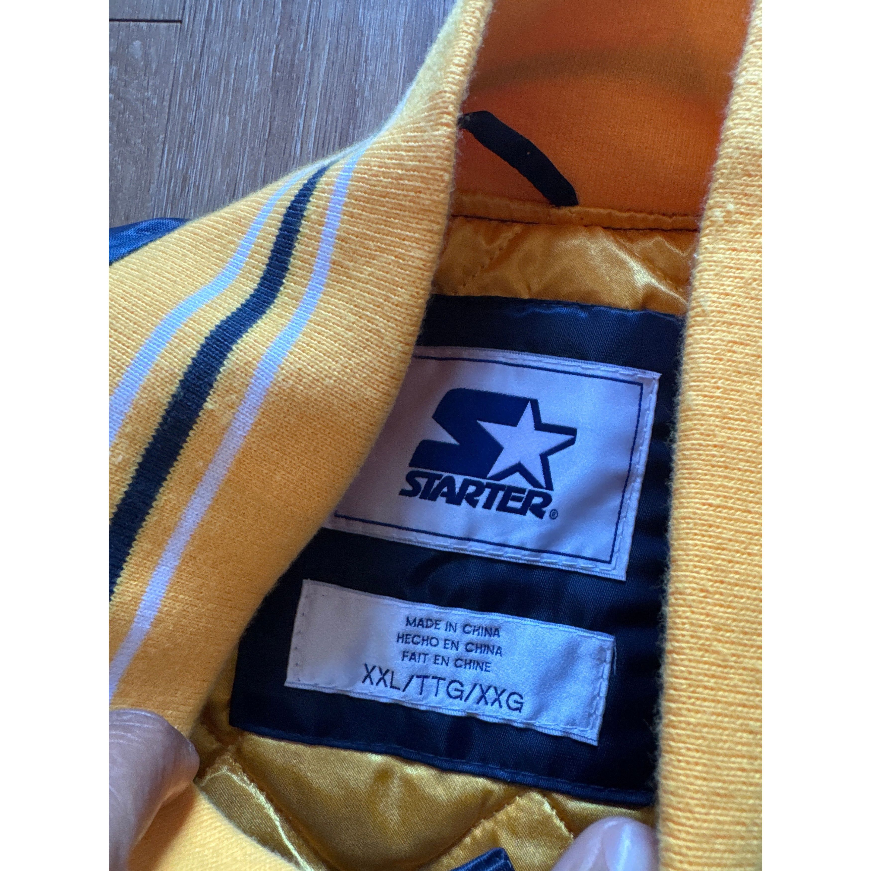 Other Starter Nashville Predators NHL Satin Bomber Jacket Size US XXL / EU 58 / 5 - 5 Thumbnail