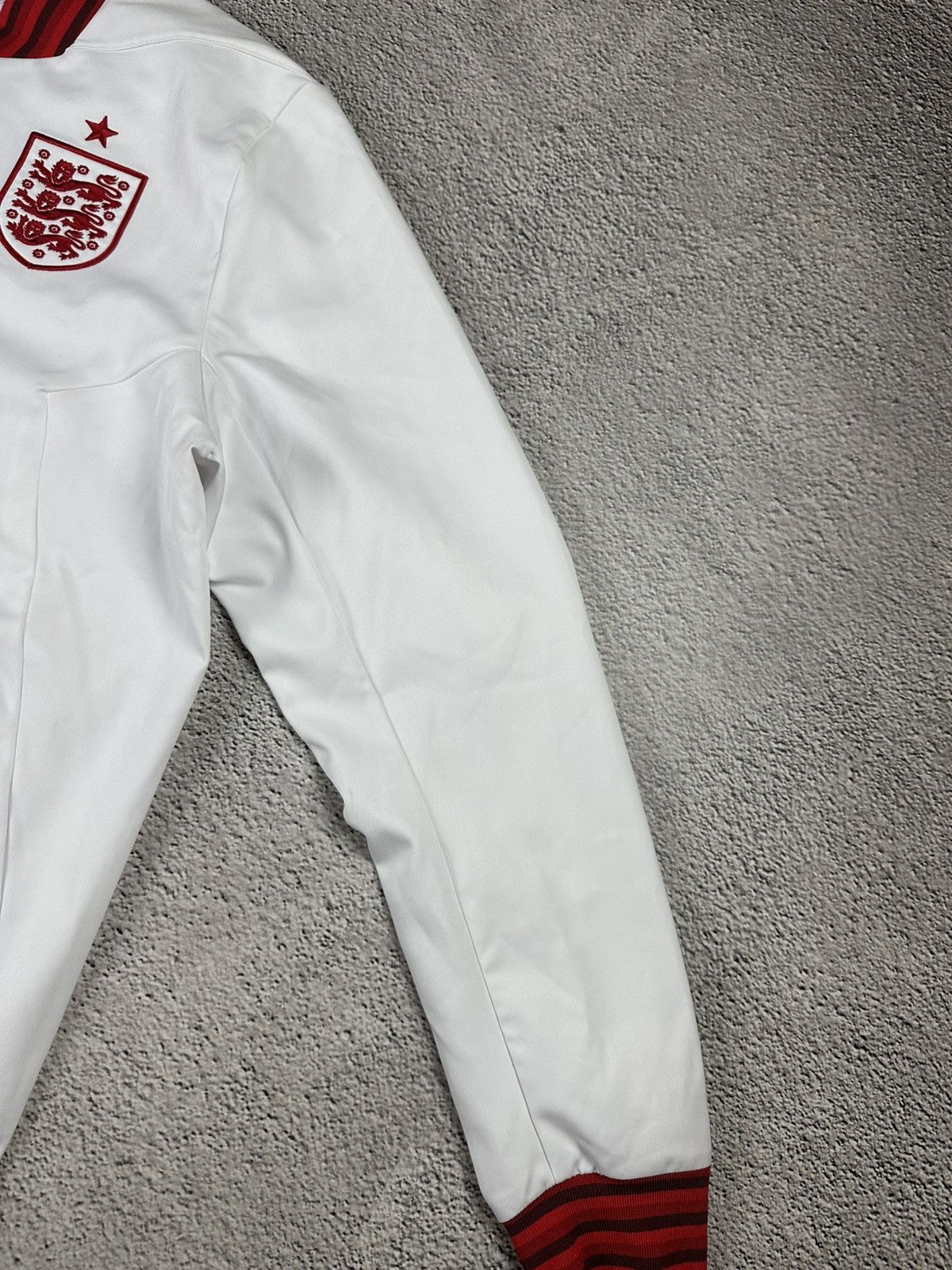 Umbro Umbro England 2012/2013 White Jacket Blockcore Football ⚽️ Size US L / EU 52-54 / 3 - 4 Thumbnail