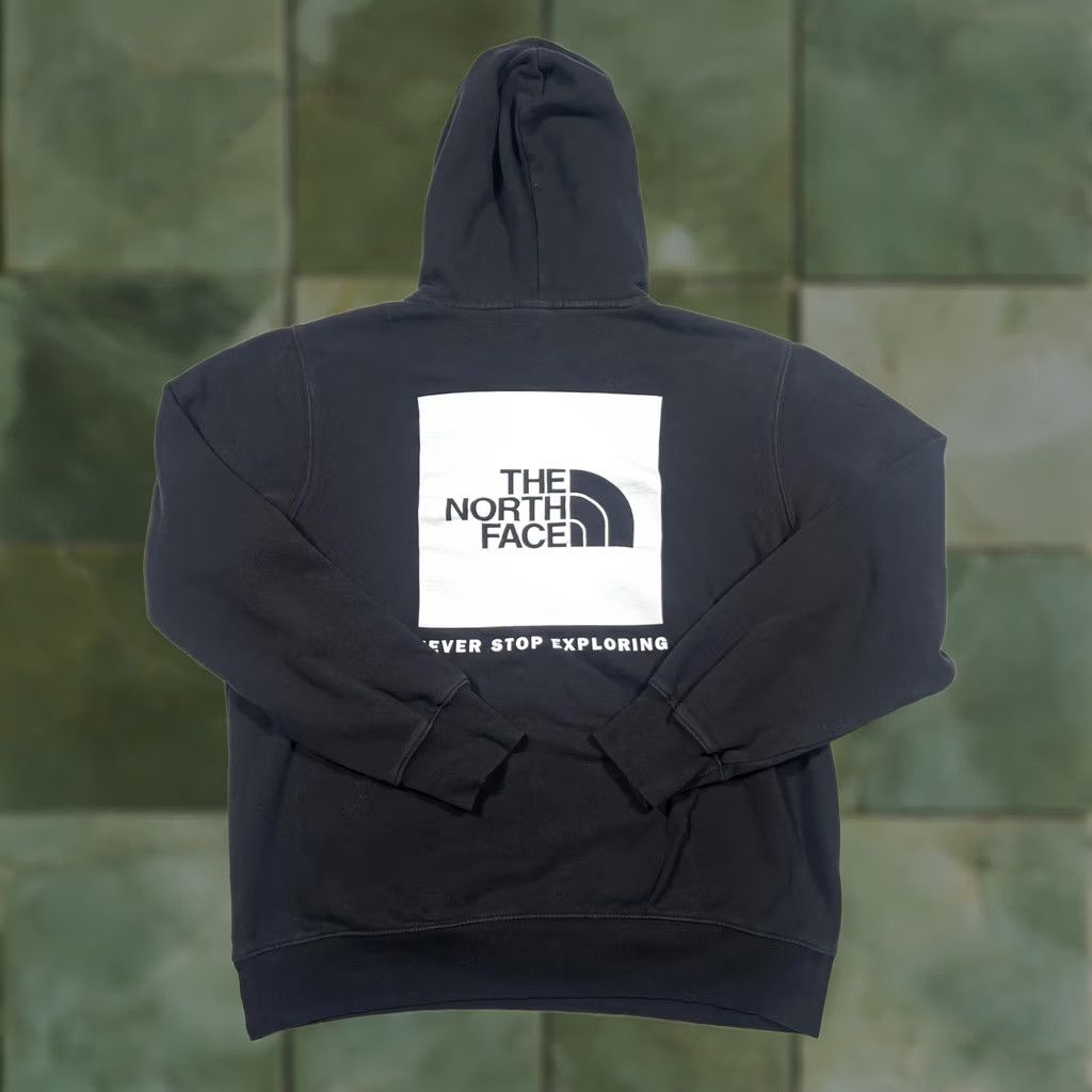 The North Face VINTAGE The North Face Hoodie Mens Large Black Pullover Sweatshirt Never Stop Exploring Size US L / EU 52-54 / 3 - 1 Thumbnail