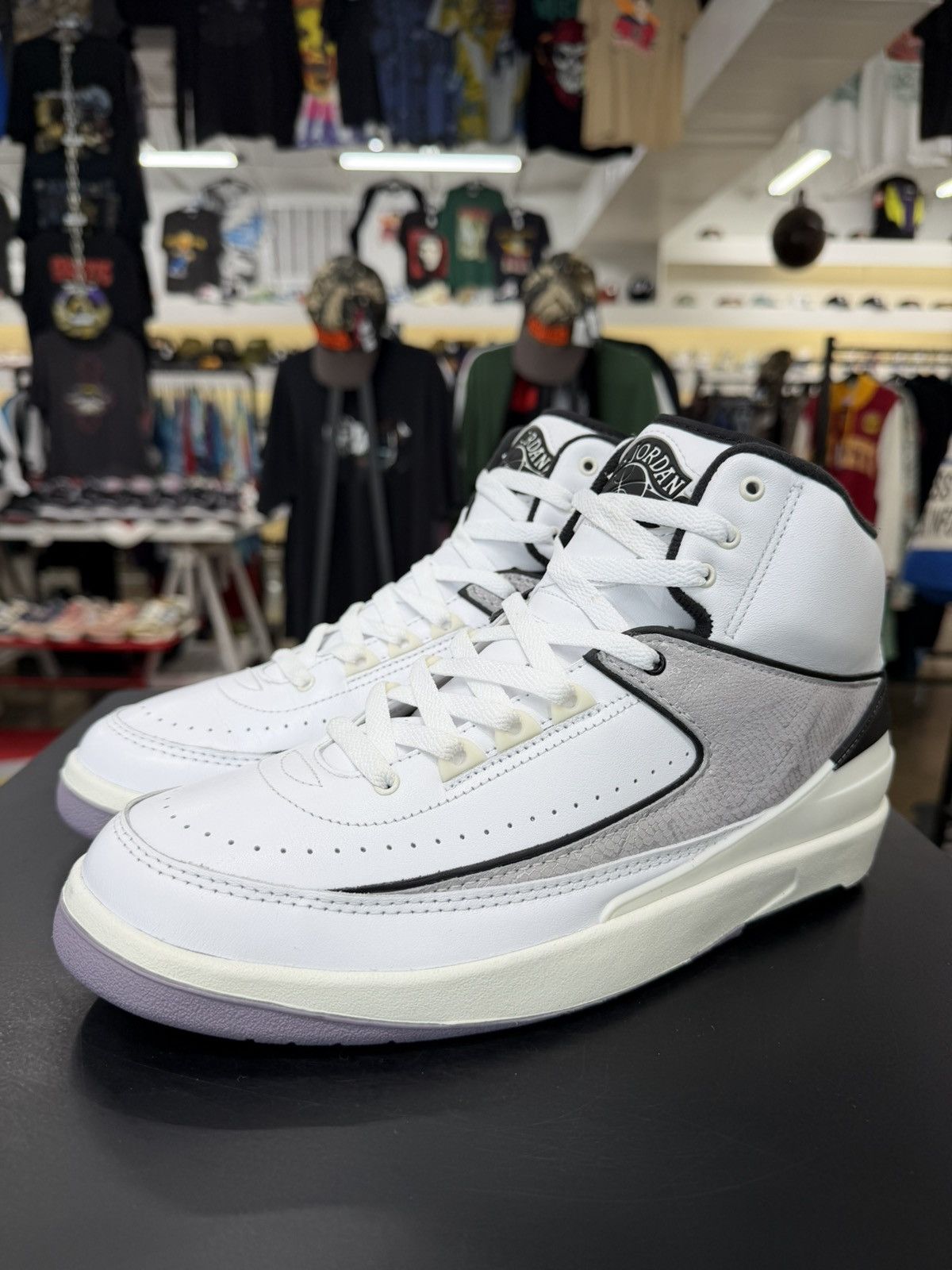 Jordan Brand Jordan 2 Python Size 9.5 (2024) Size US 9.5 / EU 42-43 - 1 Thumbnail