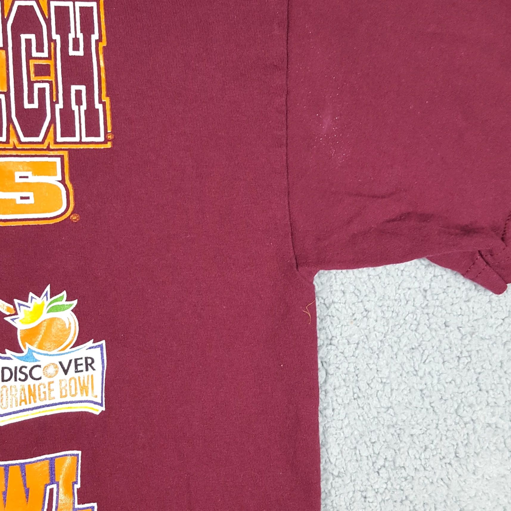 NCAA Vintage Virginia Tech Hokies NCAA Football T-Shirt Large NCAA Vintage 90s Y2K Sports Mens Size US L / EU 52-54 / 3 - 4 Thumbnail