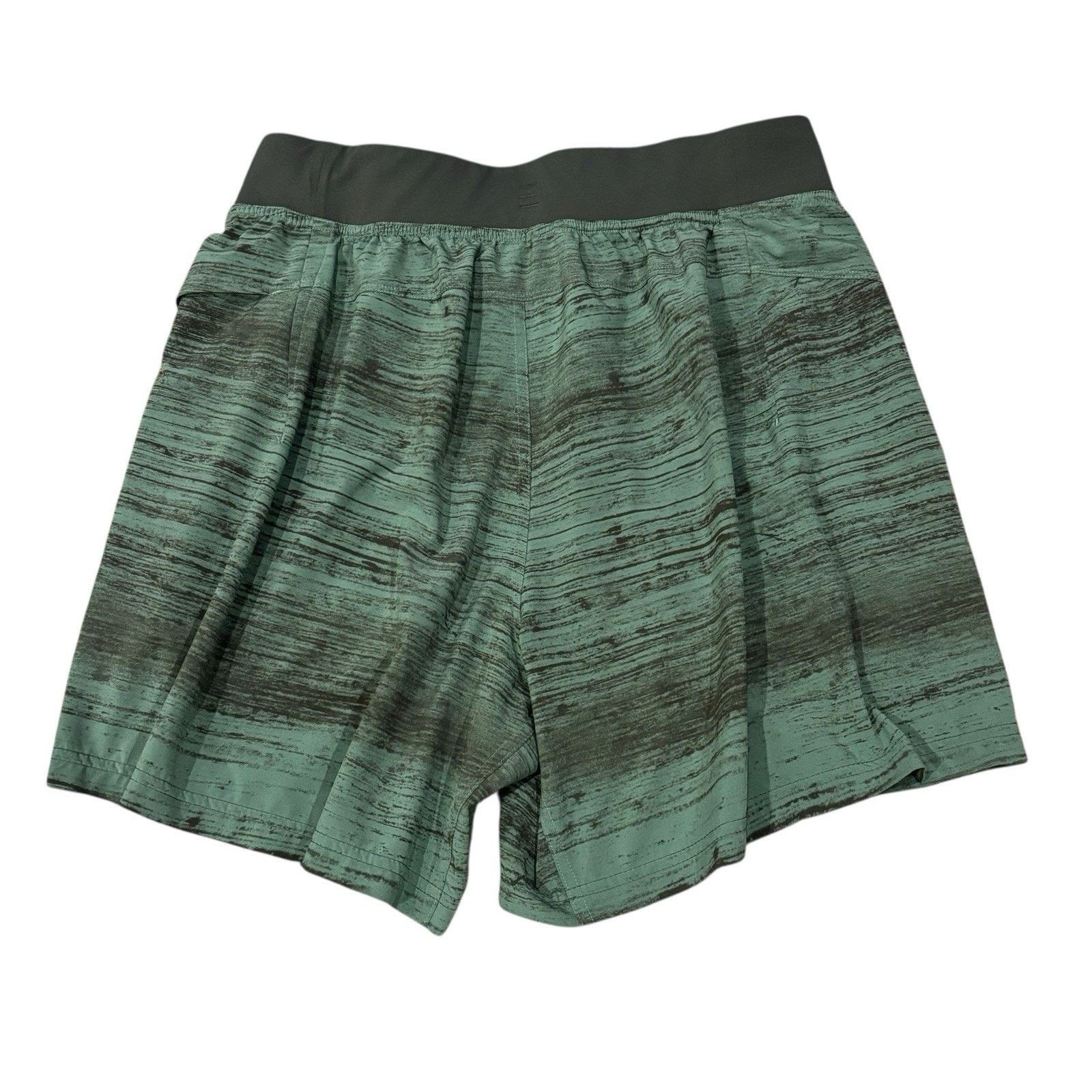 Lululemon Lululemon Surge 6” Shorts Men’s Medium Green Static Drift Size US 29 - 2 Thumbnail