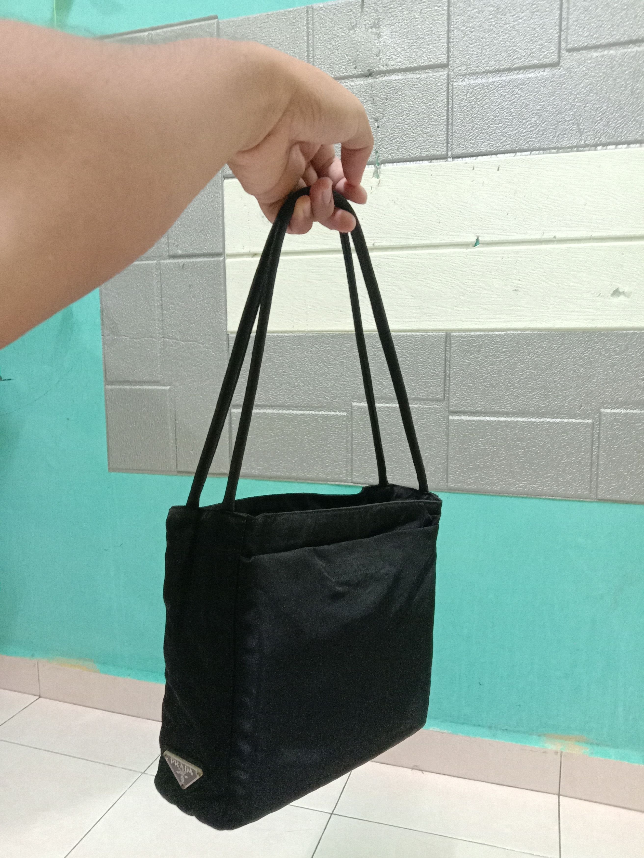 Prada Authentic Prada Shoulder Tote Bag Size ONE SIZE - 17 Thumbnail