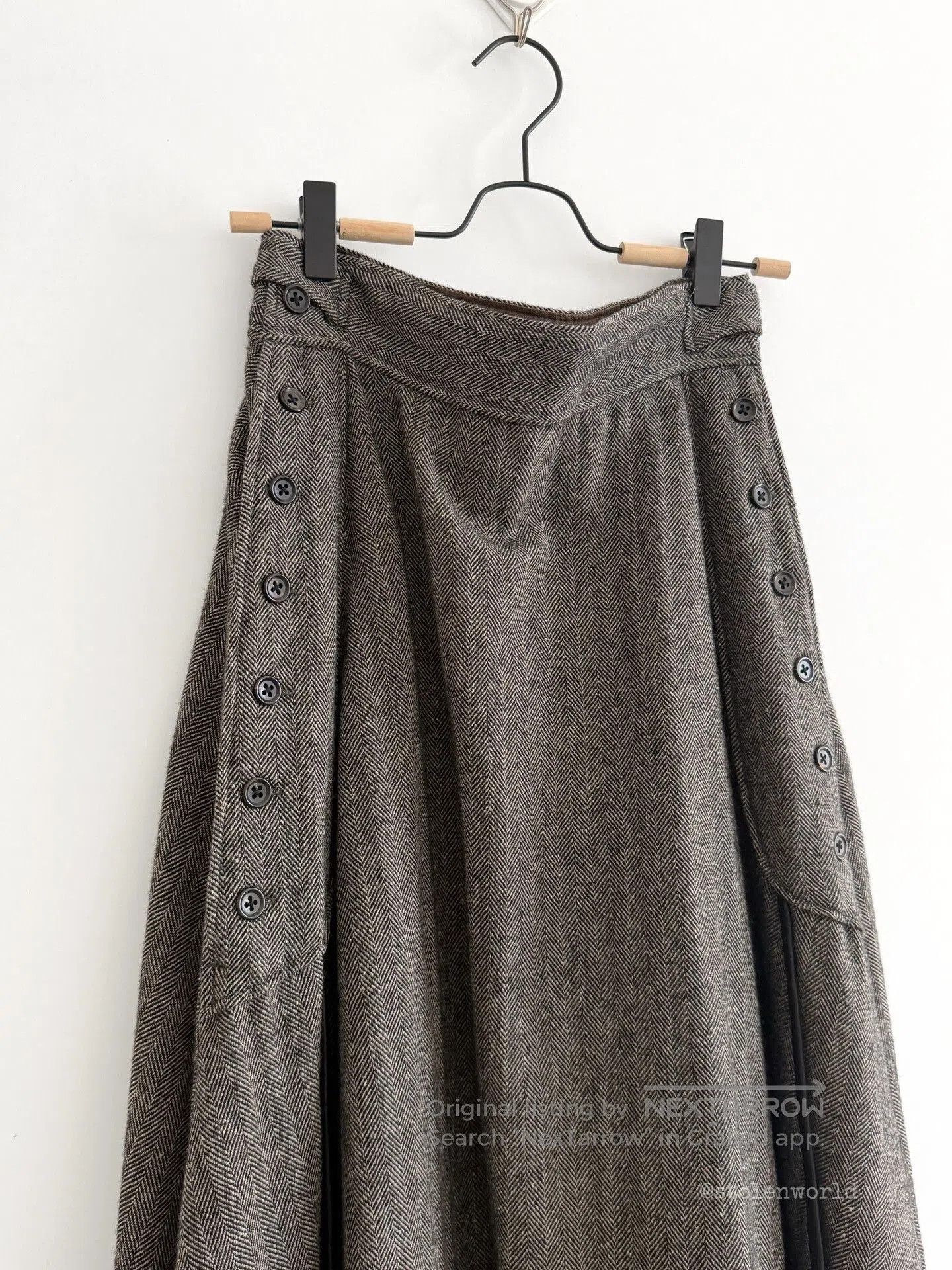 Kapital gray houndstooth wool skirt with buttons. Size 23" - 2 Thumbnail