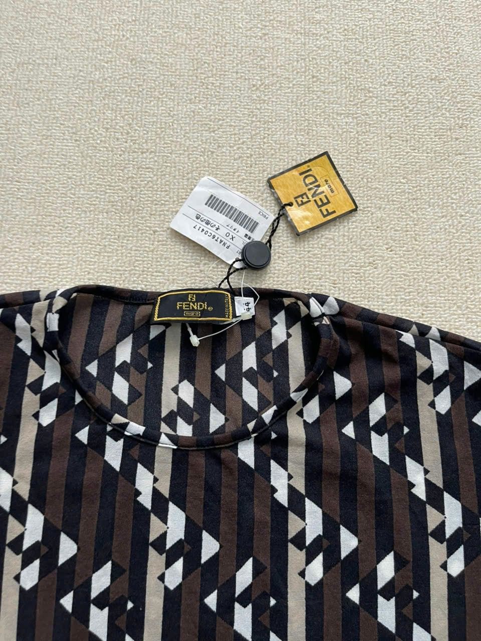 Fendi Fendi Monogram babytee Size M / US 6-8 / IT 42-44 - 2 Thumbnail