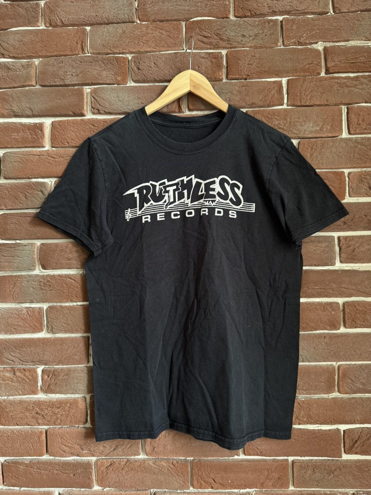 Rap Tees Y2K Ruthless Records Eazy-E Graphic Band Tee Rap Hip Hop S Size US S / EU 44-46 / 1 - 1 Thumbnail