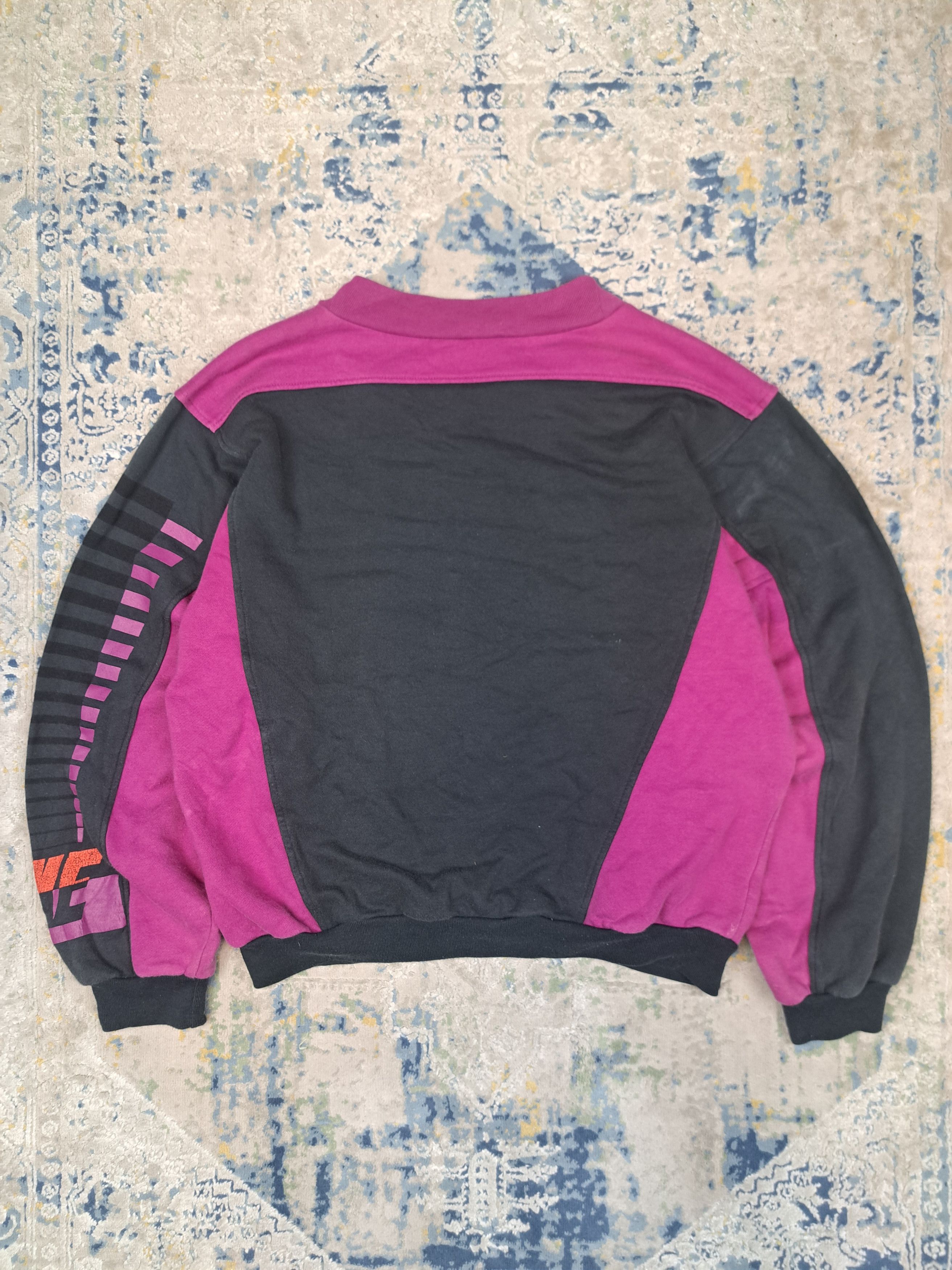Nike Vintage 80s Nike Colour Block Boxy Sweatshirt Mini Swoosh Size US M / EU 48-50 / 2 - 6 Thumbnail