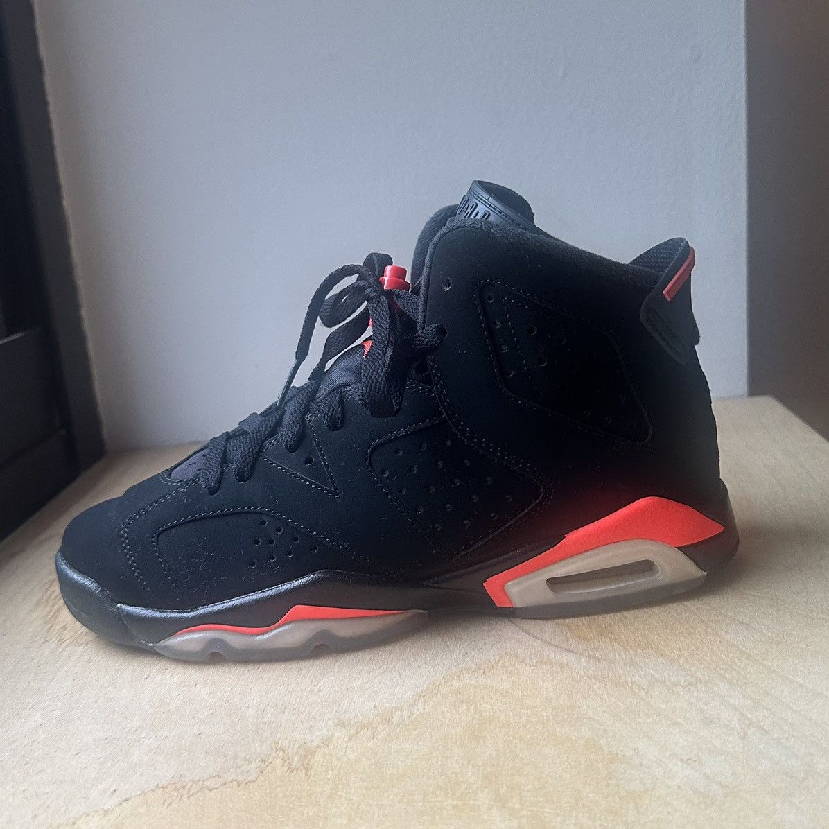 Jordan Brand AIR JORDAN 6 VI RETRO INFRARED Size US 7.5 / IT 37.5 - 2 Thumbnail