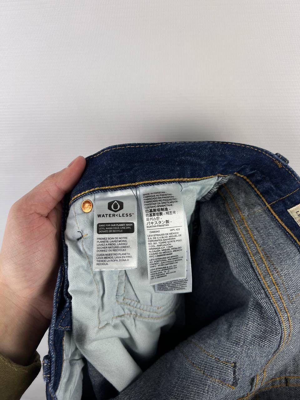 Levi's Levi’s Premium 501 denim size 34 Size US 34 / EU 50 - 6 Thumbnail