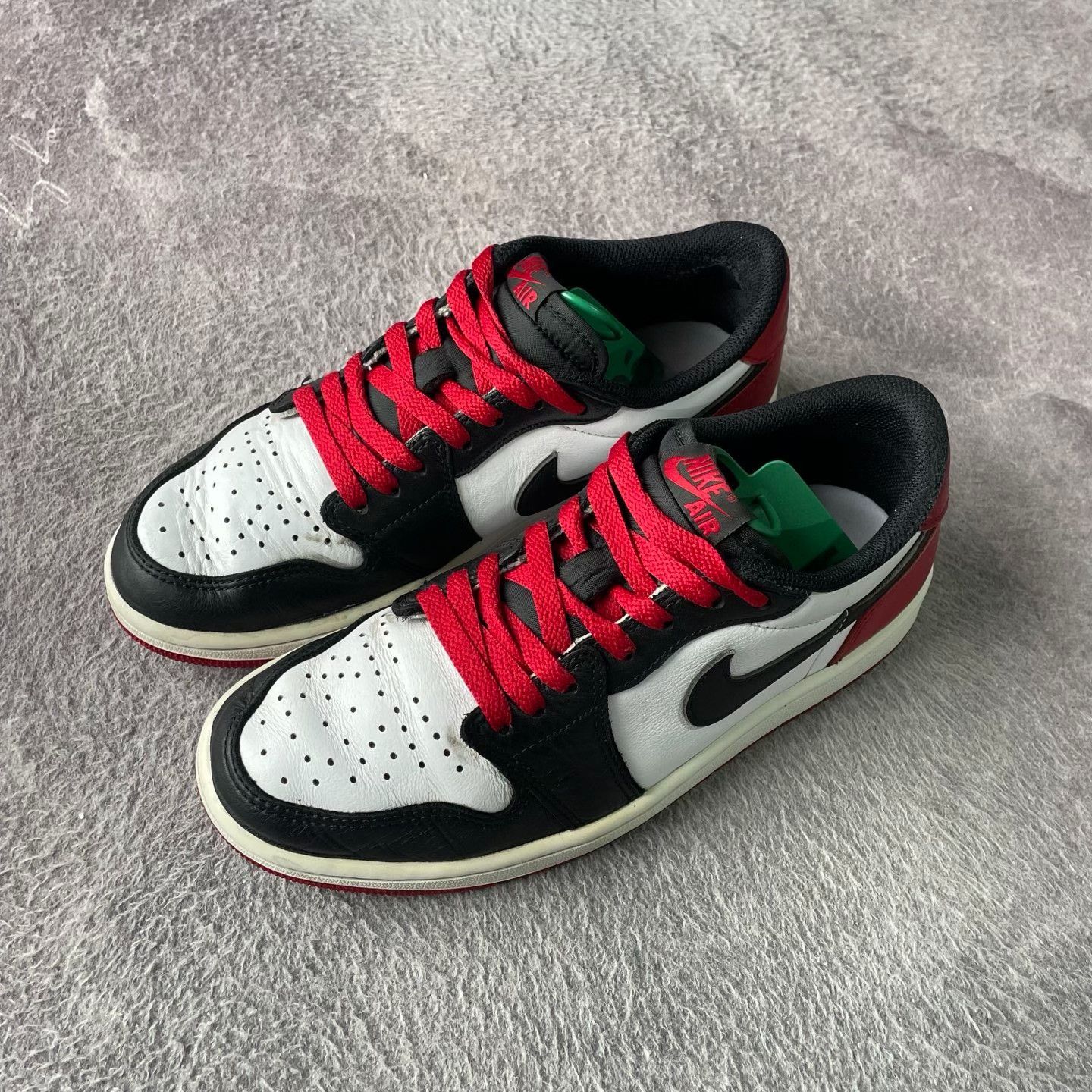 Nike Nike Retro Black Lowtop Sneakers 40 Men Size US 7.5 / EU 40-41 - 1 Thumbnail