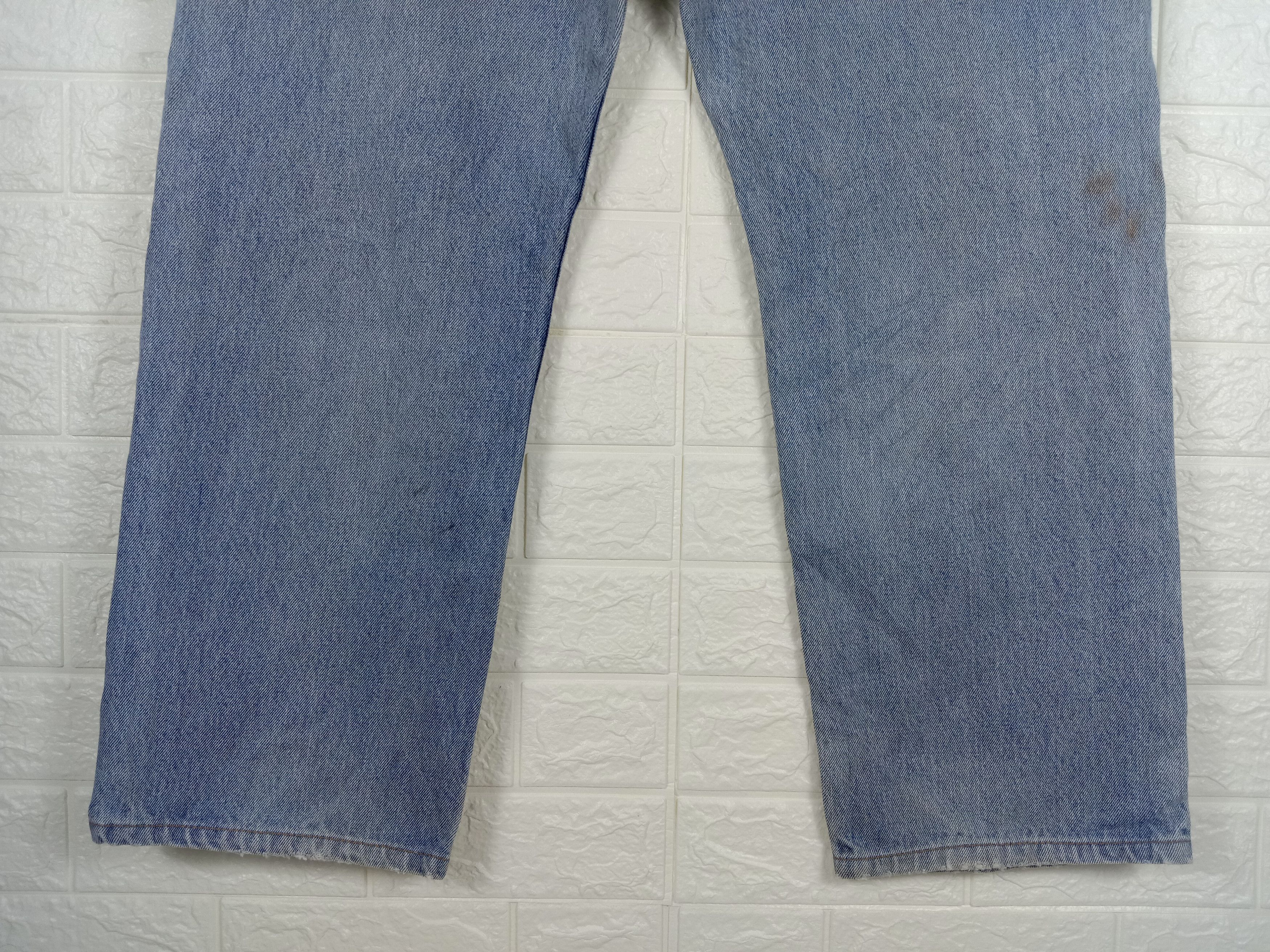 Levi's Vintage Levi's 505 Jeans Light Wash Regular Fit Denim Size US 38 / EU 54 - 8 Thumbnail