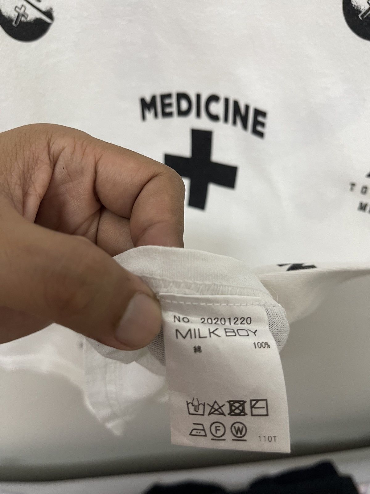 Japanese Brand 90’s MILKBOY Streetwear Medicine All Overprinted Size US L / EU 52-54 / 3 - 4 Thumbnail
