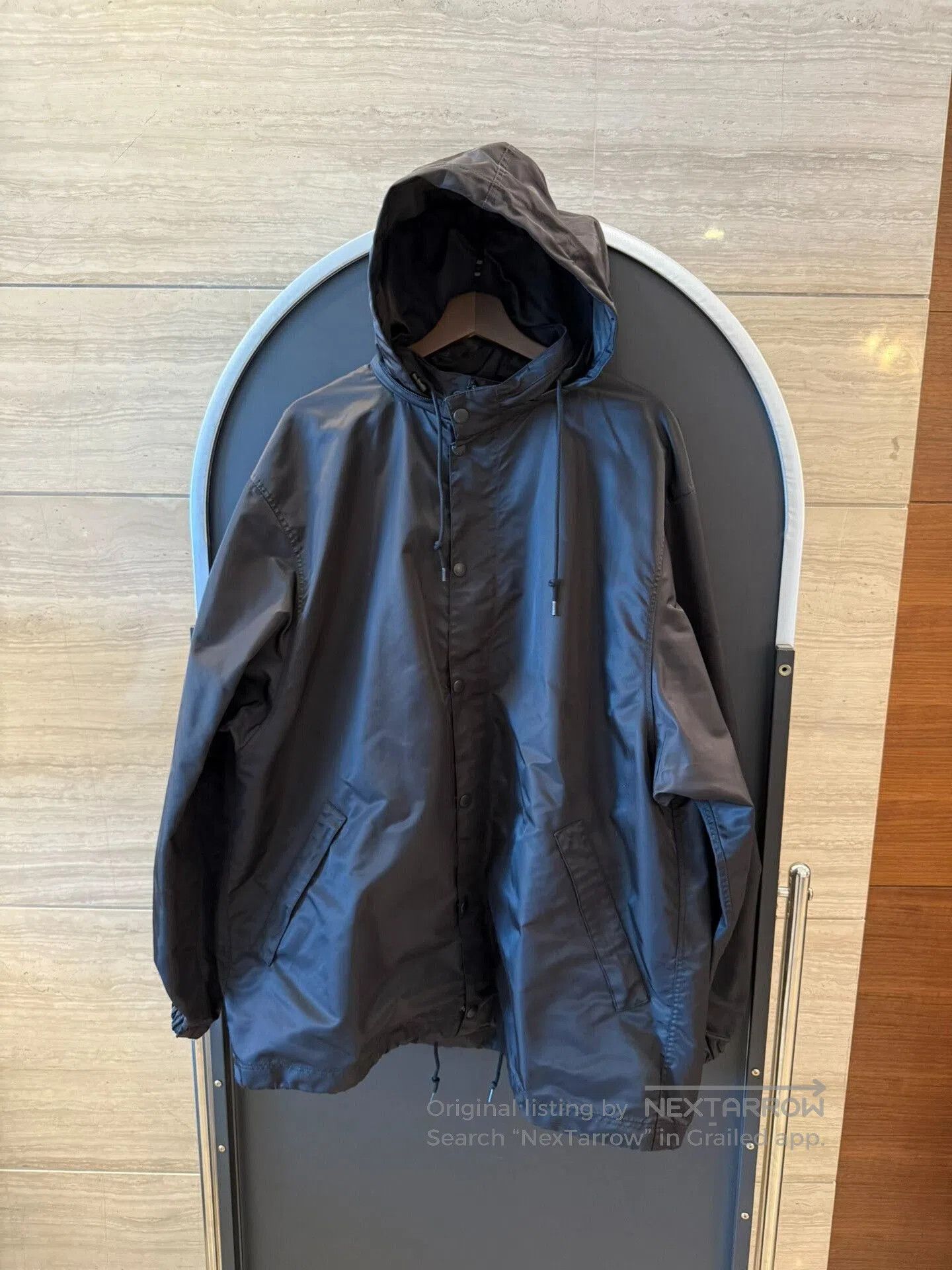 Balenciaga balenciaga ss23 logo print hooded jacket. Size US XS / EU 42 / 0 - 2 Thumbnail
