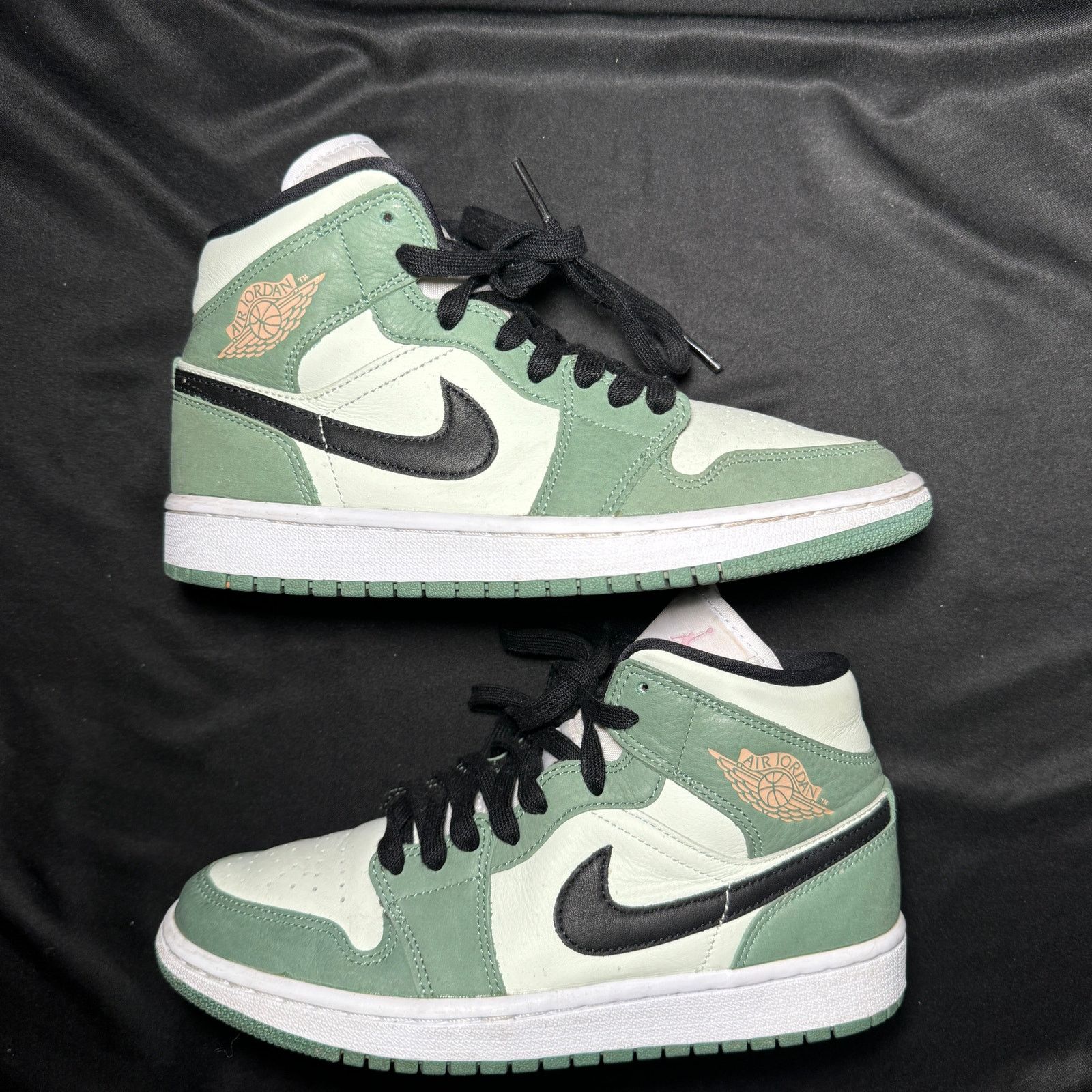 Jordan Brand × Nike Size 7.5 - Air Jordan 1 Mid SE Dutch Green Women's Shoes Size US 7.5 / IT 37.5 - 3 Thumbnail