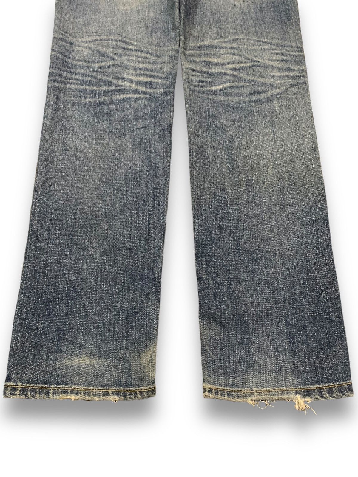 KMRii Vintage Japanese Brand Blue Washed Splatter Distressed Jeans Size US 32 / EU 48 - 15 Thumbnail