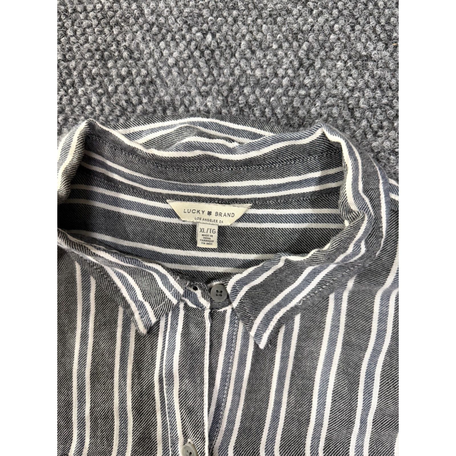 Lucky Brand Lucky Brand Shirt Womens XL Gray White Striped Long Sleeve Button Up Casual Blouse Size XL / US 12-14 / IT 48-50 - 2 Thumbnail