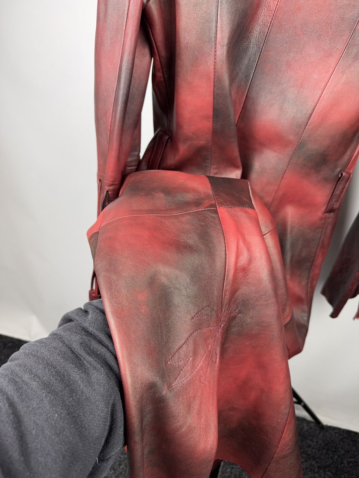 Japanese Brand 90s Y2K Avant-Garde Leather Coat Red Gradient Japan Western Size S / US 4 / IT 40 - 16 Thumbnail