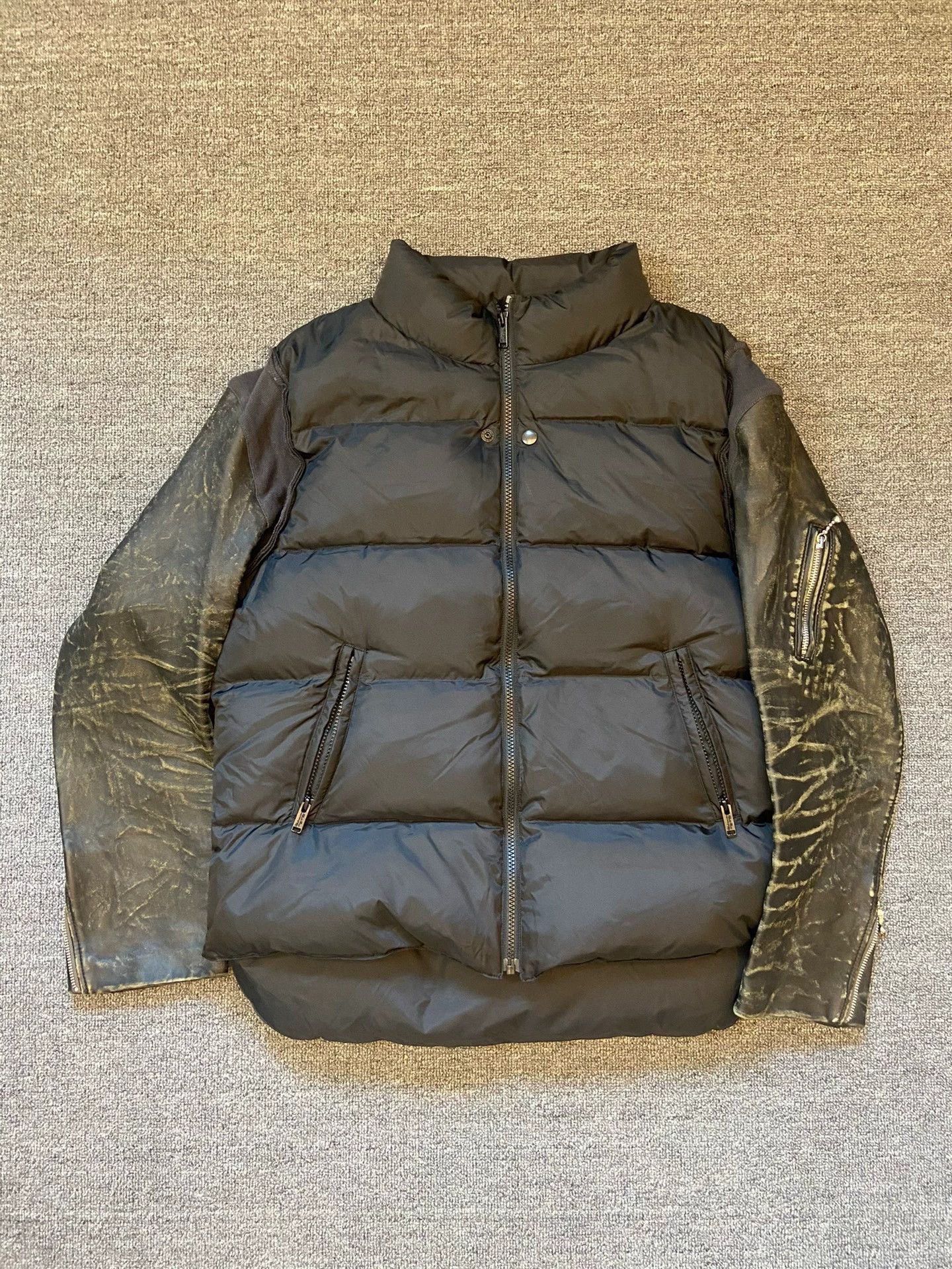 Undercover undercover leather sleeve down jacket Size US L / EU 52-54 / 3 - 1 Thumbnail