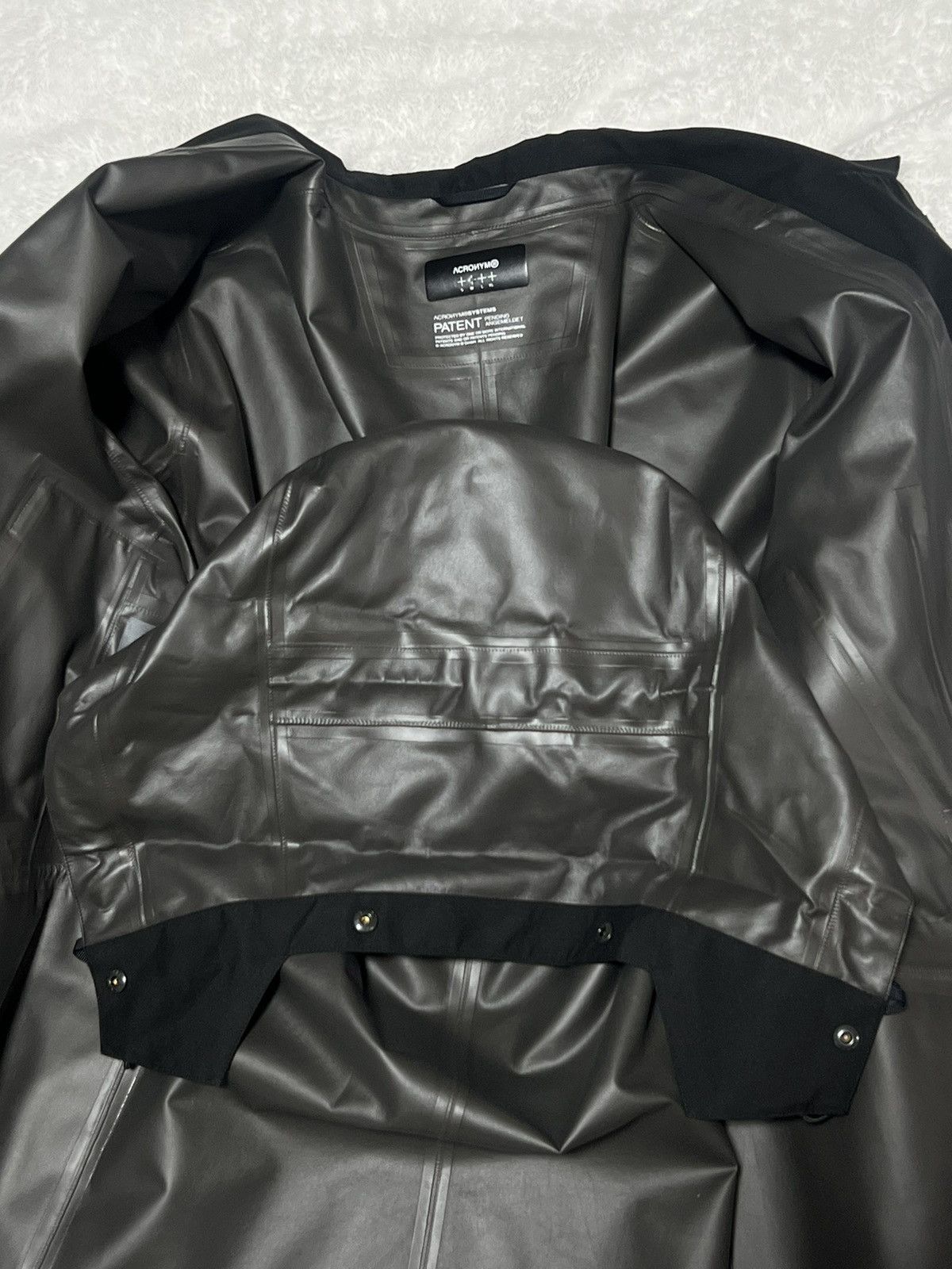 Acronym ACRONYM GT-J29 Size US M / EU 48-50 / 2 - 5 Thumbnail