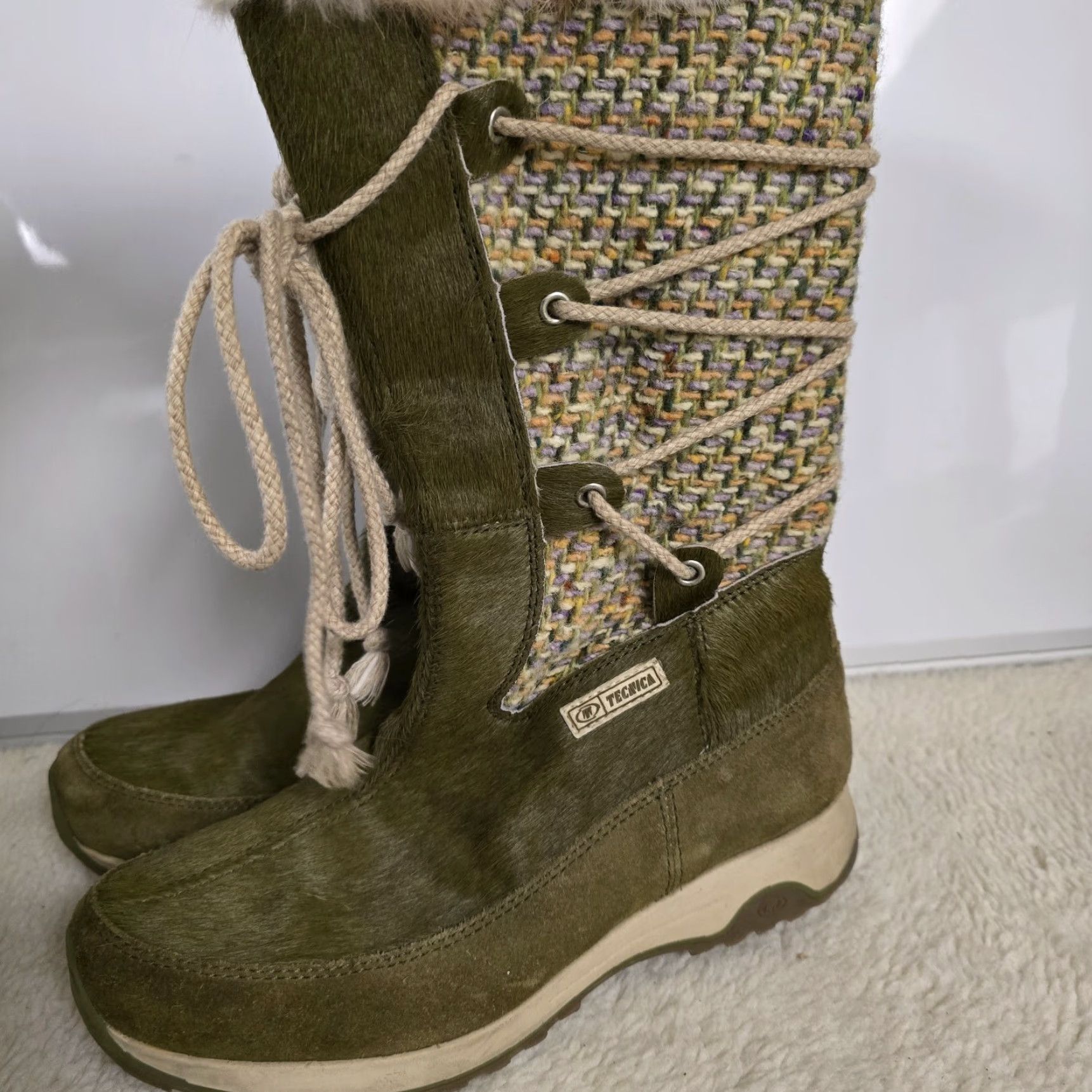 Vintage VINTAGE Tecnica Skandia Goat Fur Apres Ski Boots Women 7 Green Knit Fur Trim Boots Ski Womens Italy Size M / US 6-8 / IT 42-44 - 5 Thumbnail
