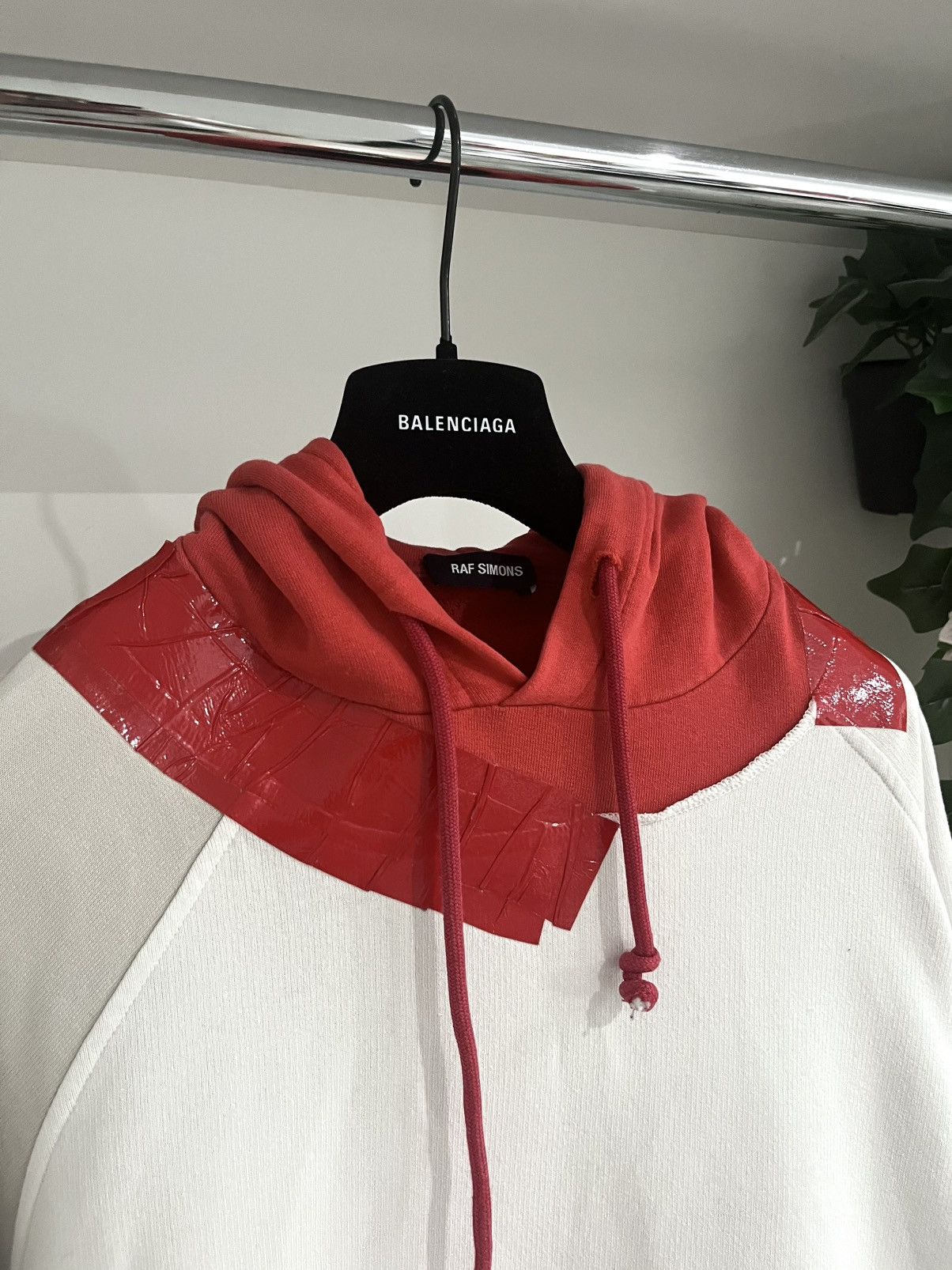 Raf Simons AW2017 Raf Simons Oversized Tape Hoodie Size US XXL / EU 58 / 5 - 3 Thumbnail
