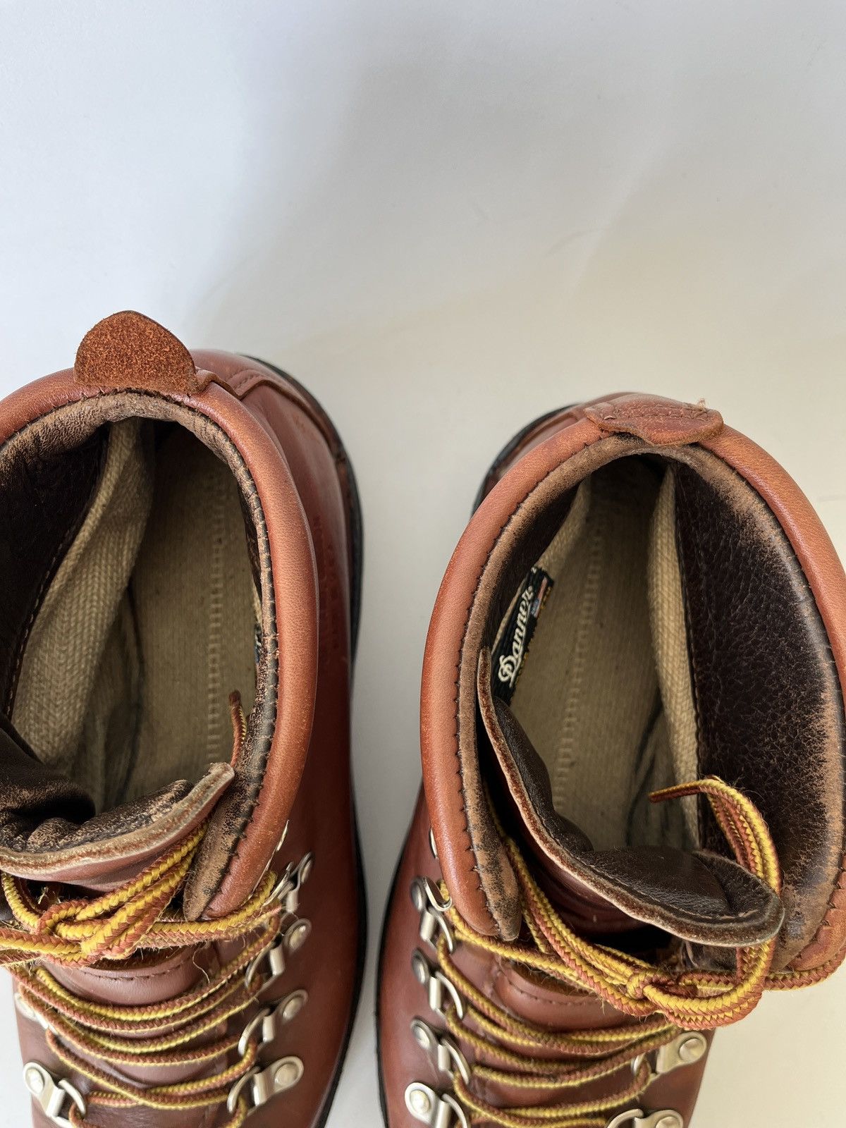 Danner Danner Mountain Light Goretex Size US 7 / EU 40 - 15 Thumbnail