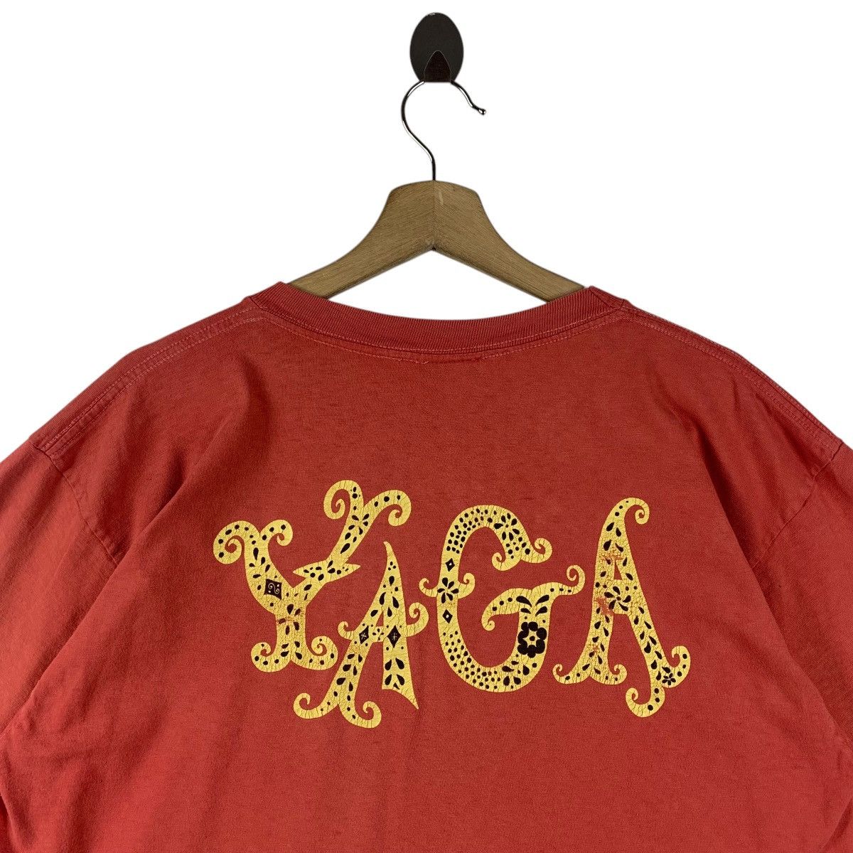 Vintage Vintage 90s YAGA Surfing Big logo tee Size US XL / EU 56 / 4 - 9 Thumbnail