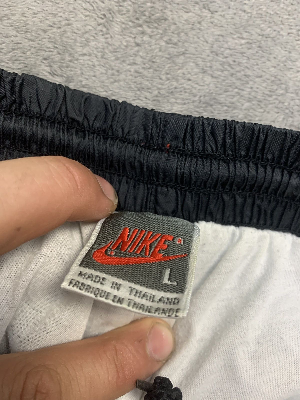 Nike × Vintage Vintage 90s Nike Swoosh Nylon Track Pants Size US 34 / EU 50 - 5 Thumbnail