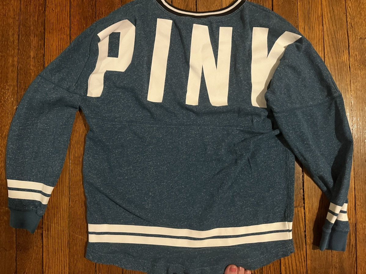 Victoria's Secret Pink, Victorias Secret, long sleeve shirt, size med Size M / US 6-8 / IT 42-44 - 4 Thumbnail