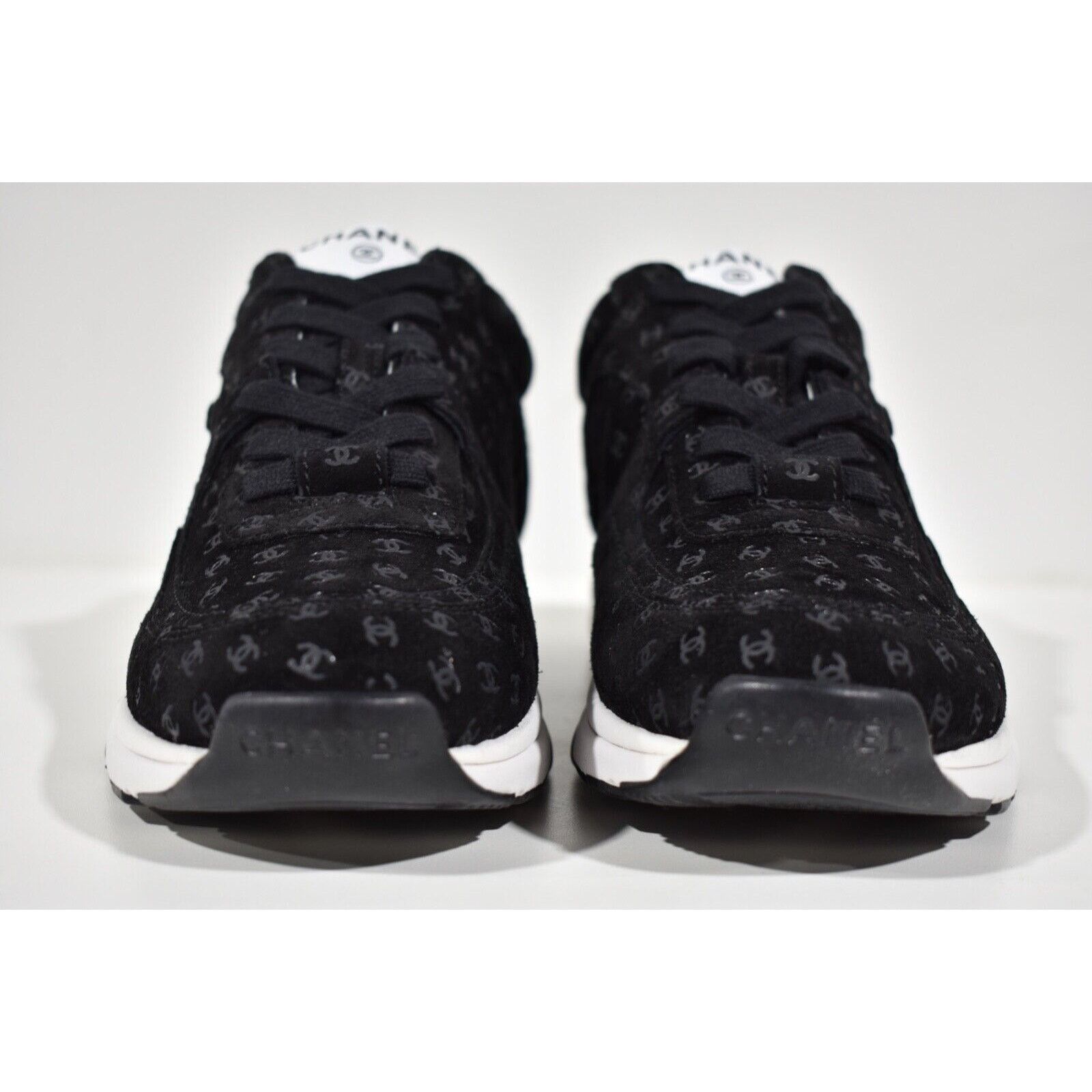 Chanel 22A Printed CC Logo White Flat Runner Trainer Sneaker 36 Size US 6 / IT 36 - 5 Thumbnail
