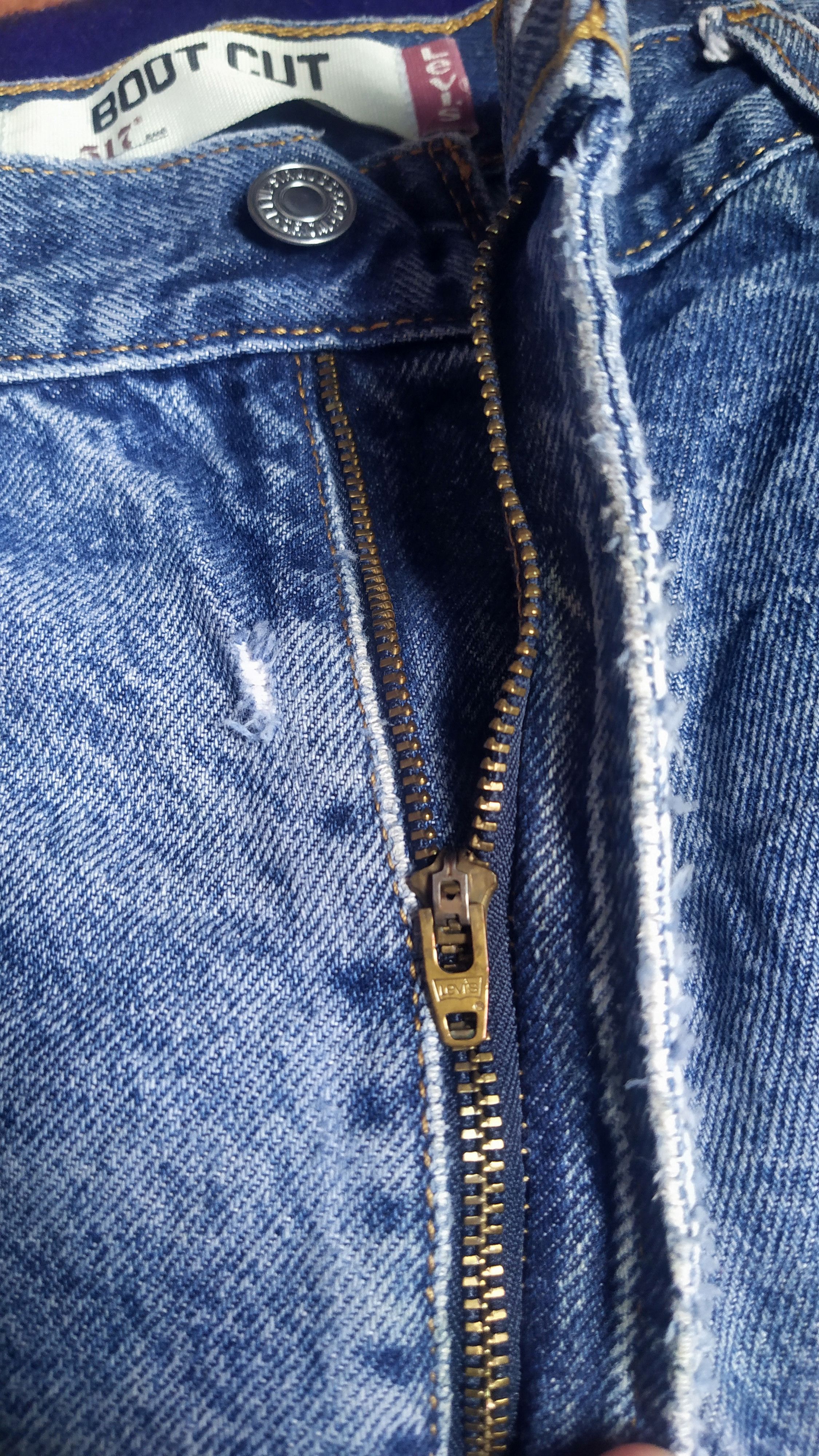 Levi's Vintage Levis Boot cut 517 distressed denim Size US 37 - 10 Thumbnail