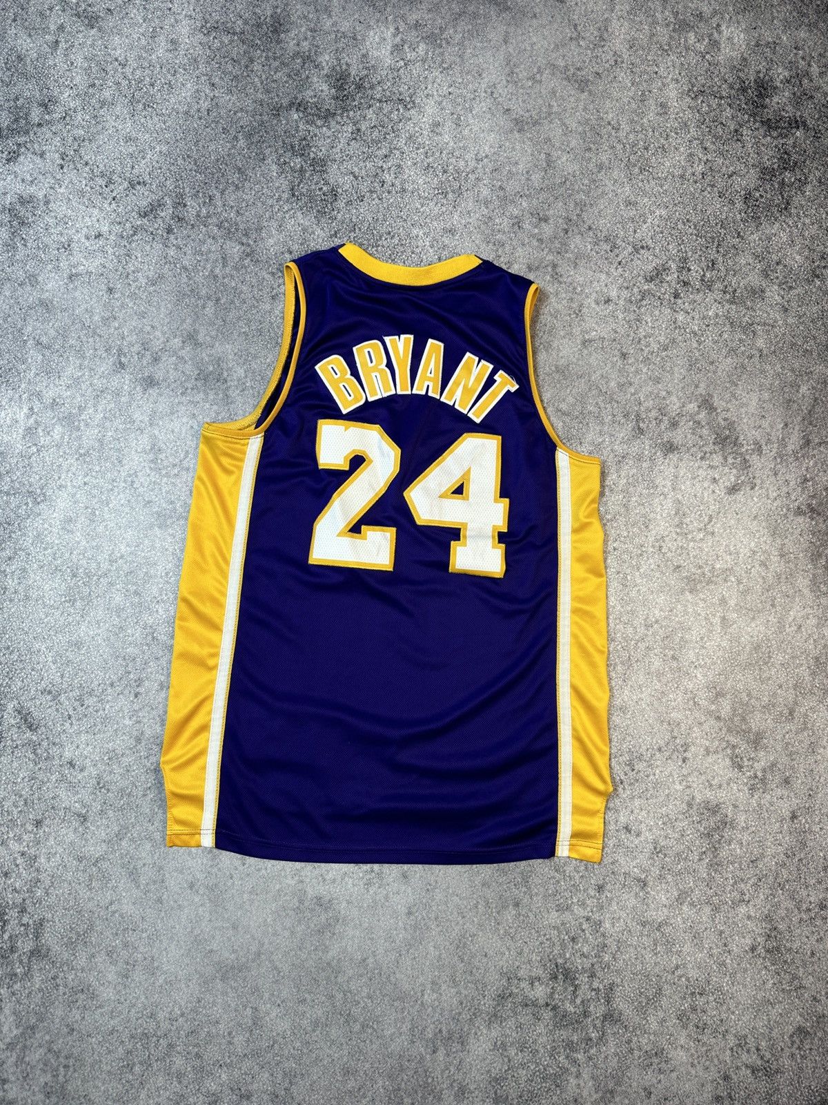 Adidas × NBA Vintage Adidas Lakers basketball Jersey 24 Bryant Sportswear Size US XS / EU 42 / 0 - 4 Thumbnail