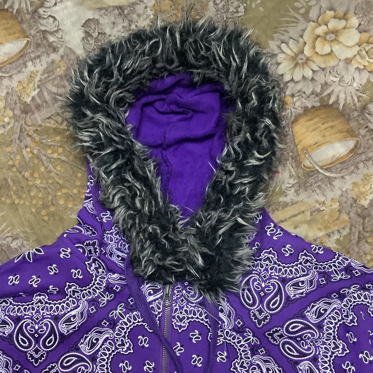 Japanese Brand 💥LASTCALL💥 Improves Bandana Fur Hoodie Size US XL / EU 56 / 4 - 4 Thumbnail