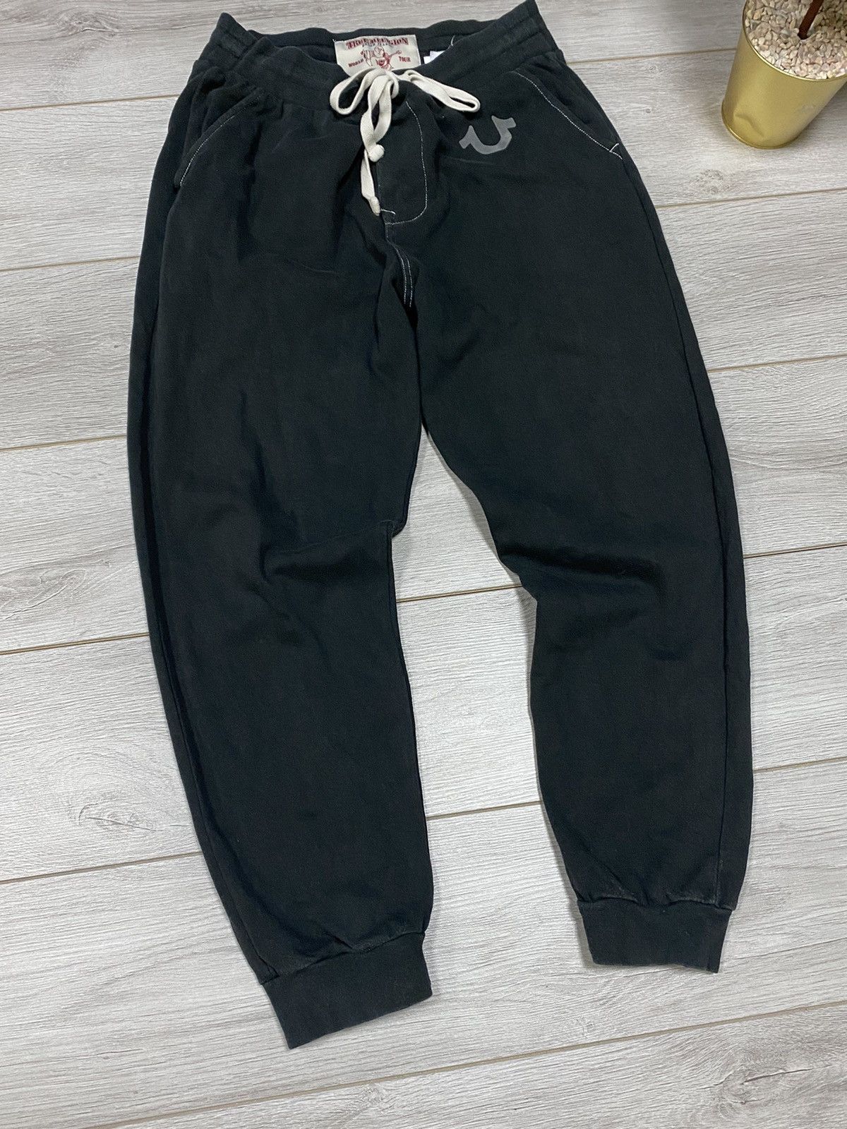 True Religion True Religion vintage stitched horse shoe pants Size US 32 / EU 48 - 4 Thumbnail