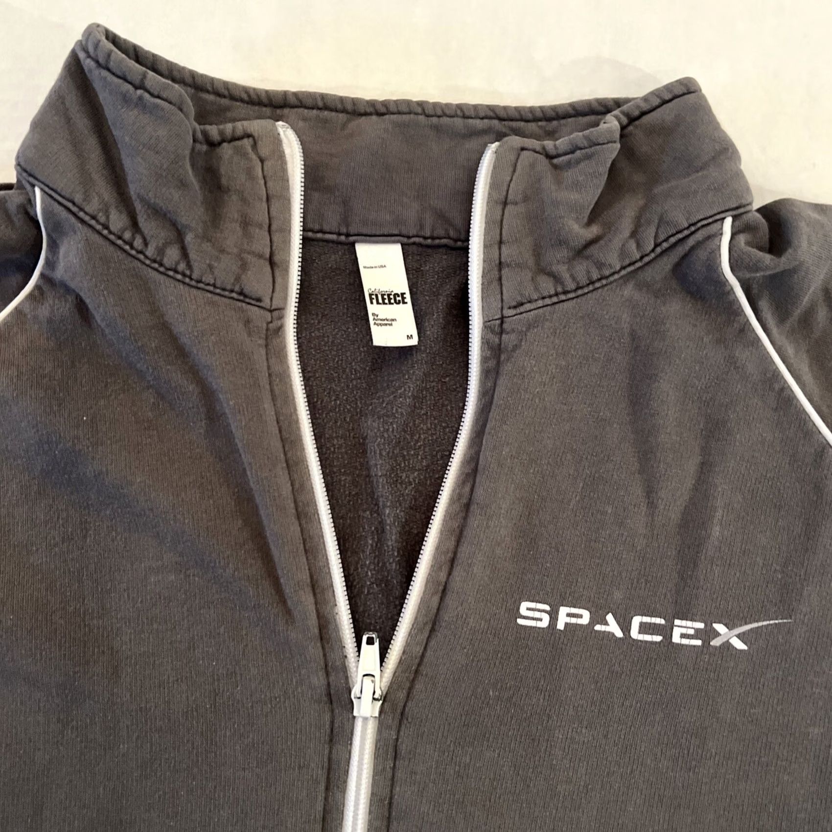 Vintage VINTAGE California Fleece SpaceX Jacket Unisex Adults Medium Gray Solid Full Zip Varsity Coat/Coat Jacket Shoes? Size US M / EU 48-50 / 2 - 2 Thumbnail