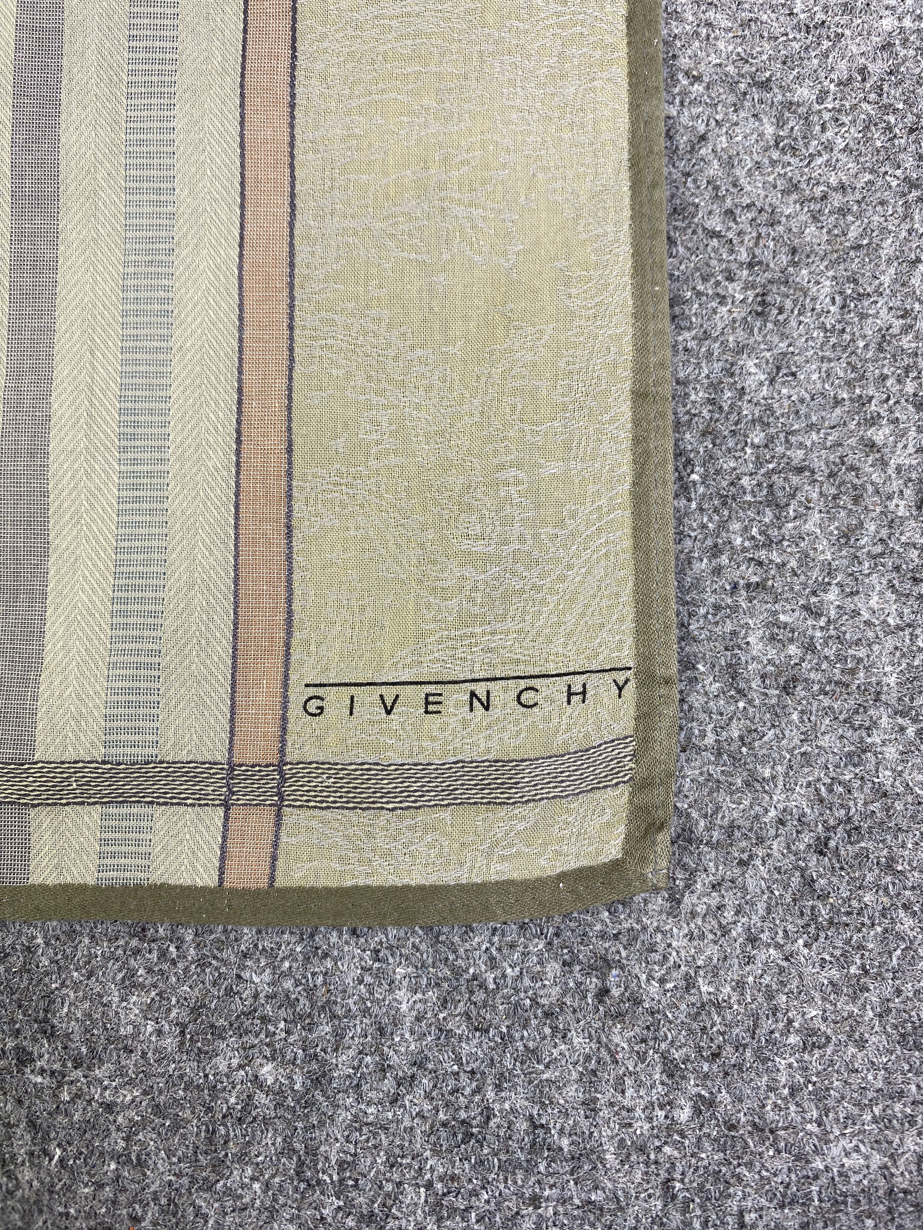 Givenchy Vintage Givenchy Handkerchief / Neckerchief HKC1084 Size ONE SIZE - 5 Thumbnail