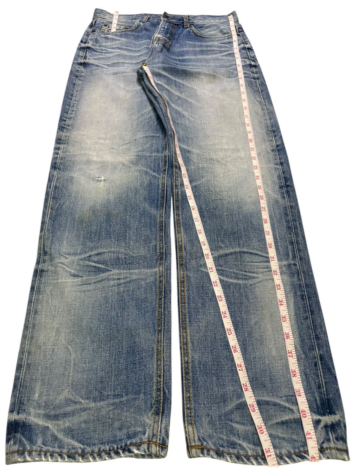 Japanese Brand Vintage Japanese Brand Faded Wash Loose Jeans Size US 30 / EU 46 - 13 Thumbnail
