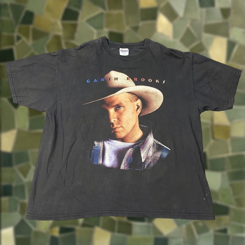 Hanes Vintage Garth Brooks Shirt Mens 2XL Black Tour Concert Double Sided Graphic 90s Size US XXL / EU 58 / 5 - 1 Thumbnail