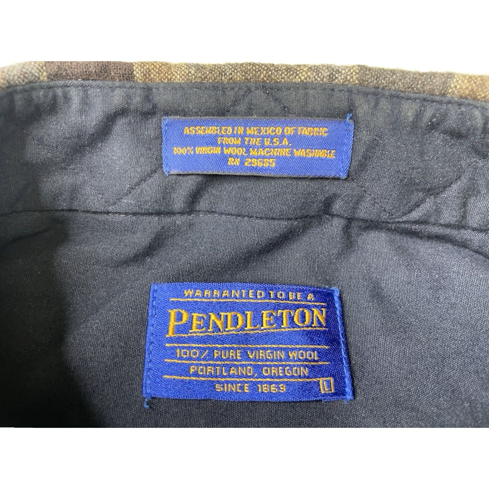 Pendleton Pendleton Button-Up Shirt 100% Virgin Wool Flannel Brown Blue Plaid Men’s L Multicolor Button-Front Collared Long Sleeve Regular Fit Men’s Shirt Size US L / EU 52-54 / 3 - 3 Thumbnail