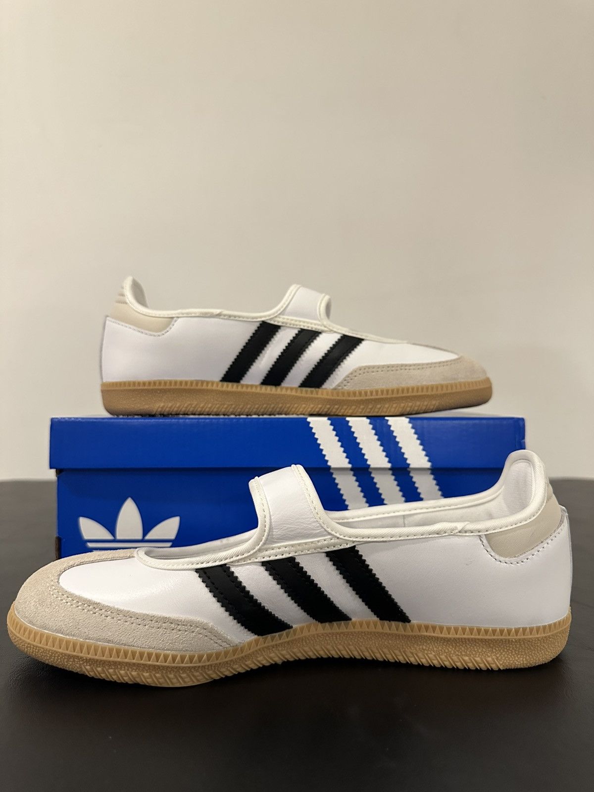 Adidas Size 7.5 - adidas Samba Jane White Black Gum W Size US 7.5 / IT 37.5 - 2 Thumbnail